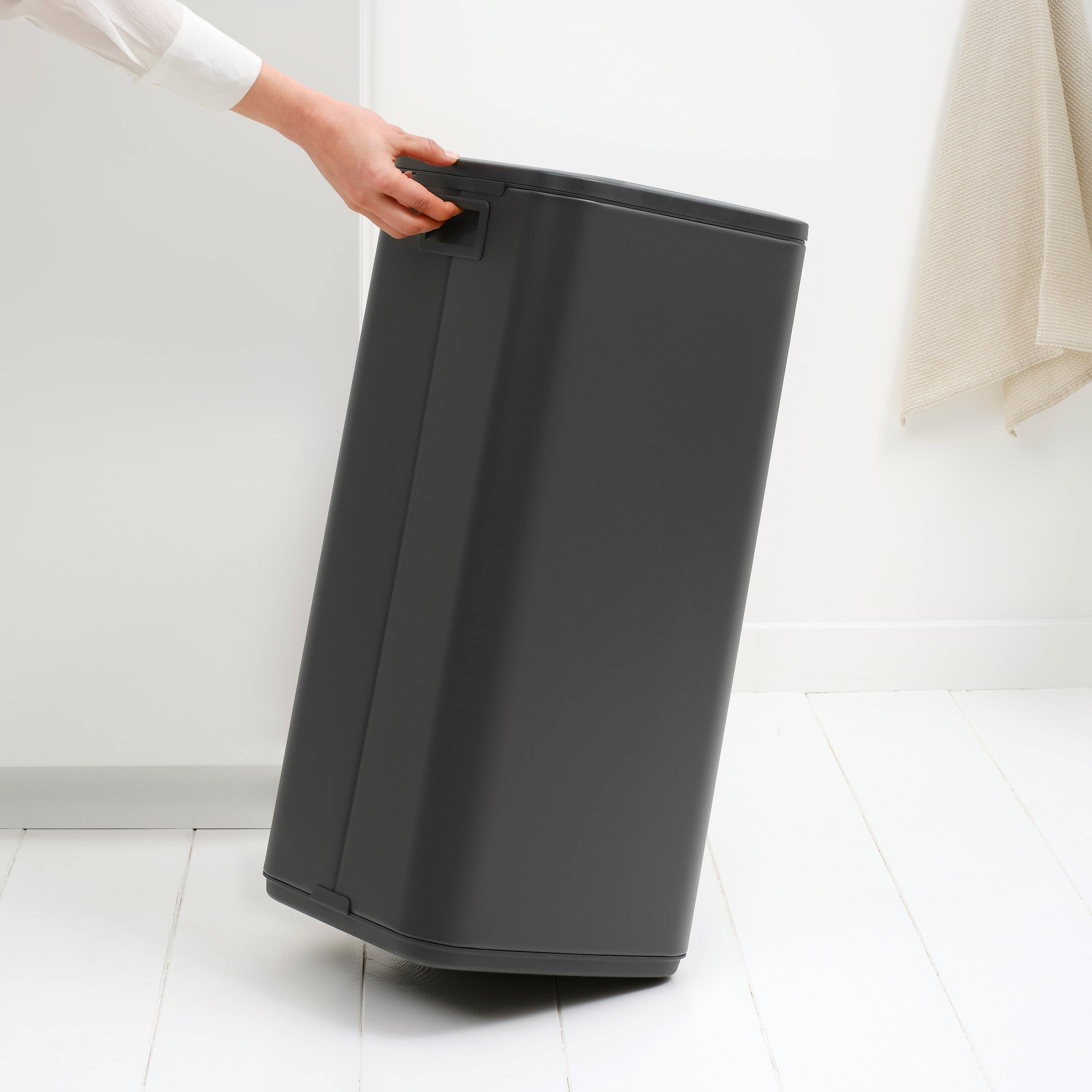 Brabantia Bo Touch Bin Prullenbak 30 L - Mineral Infinite Grey