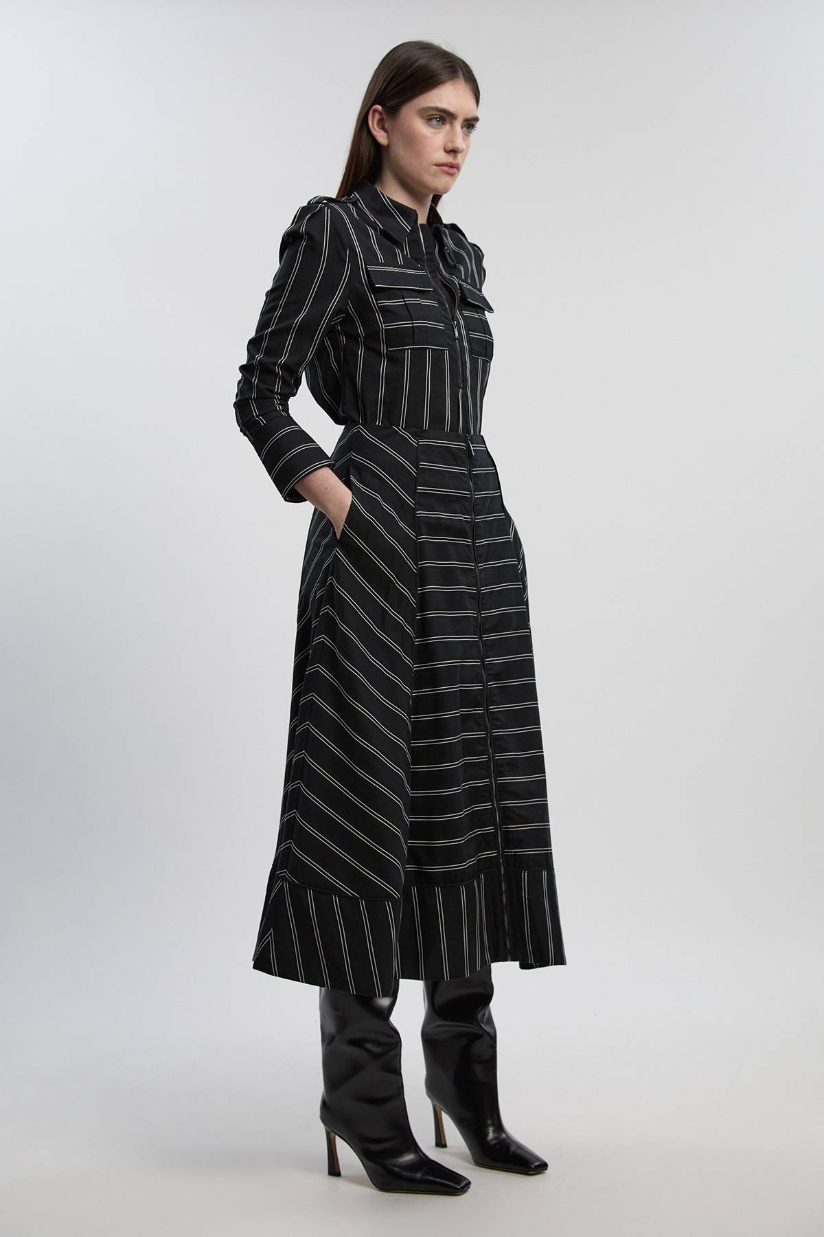 KarenMillen Chemise Utilitaire en Coton Tissé à Rayures Audacieuses