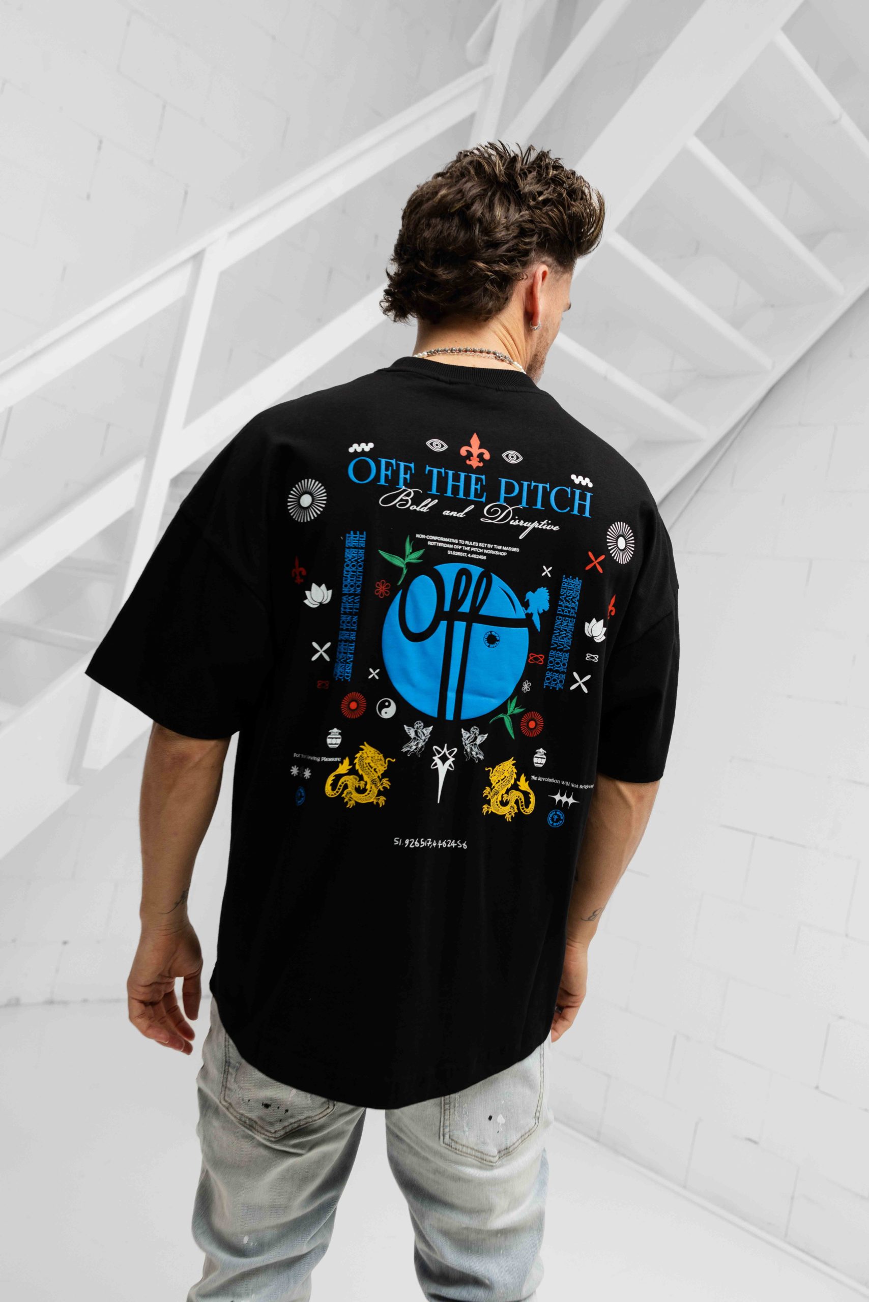 Off The Pitch Global Oversized T-Shirt Heren Zwart