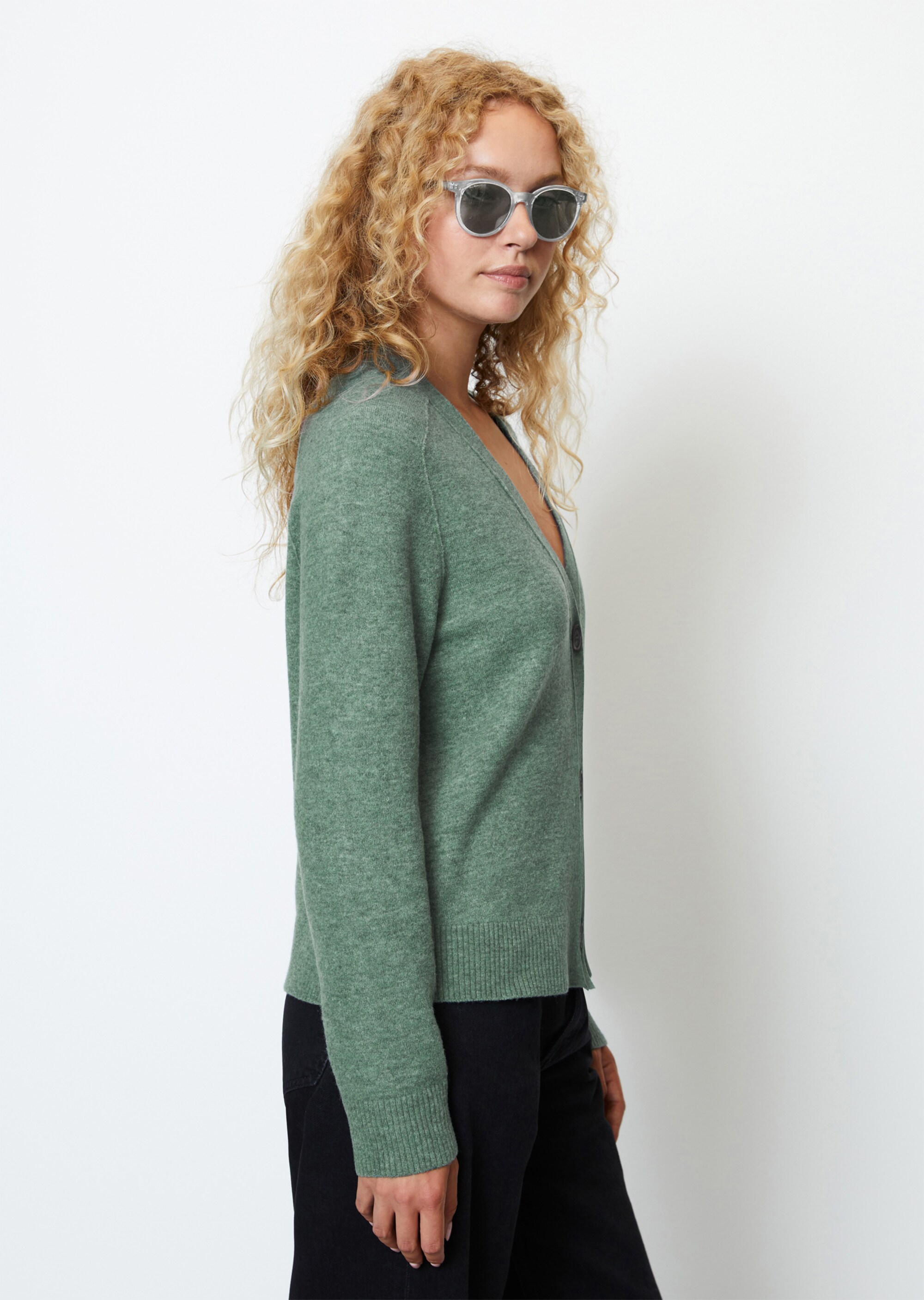 V-Neck-Cardigan relaxed aus softem Schurwolle-Mix