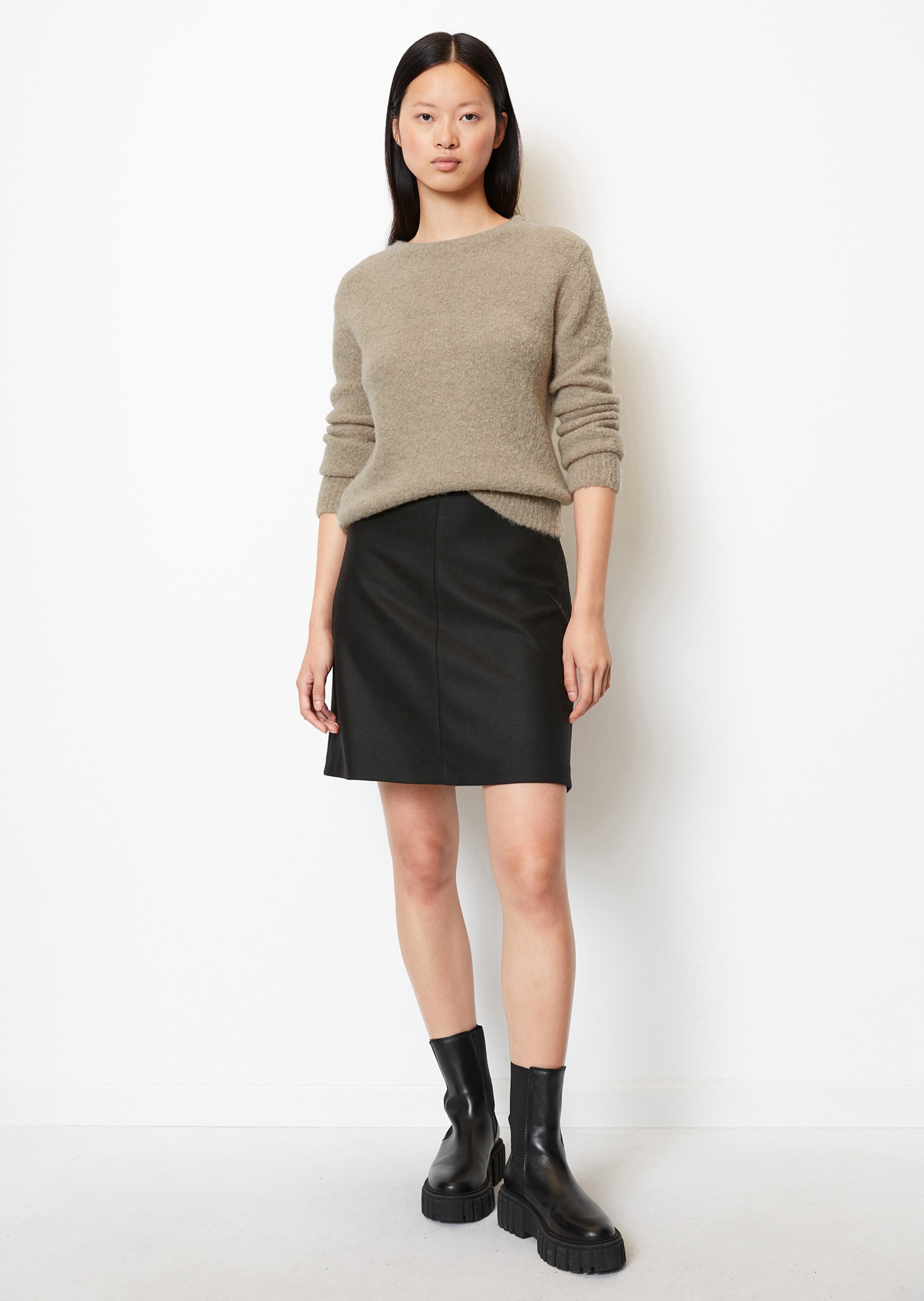 Bouclé-Pullover regularaus Schurwolle-Alpakawolle-Mix