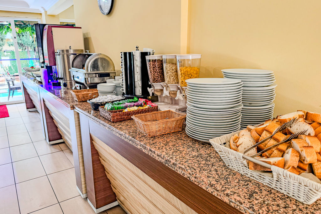 Alin Hotel Logies en ontbijt - Hotel
