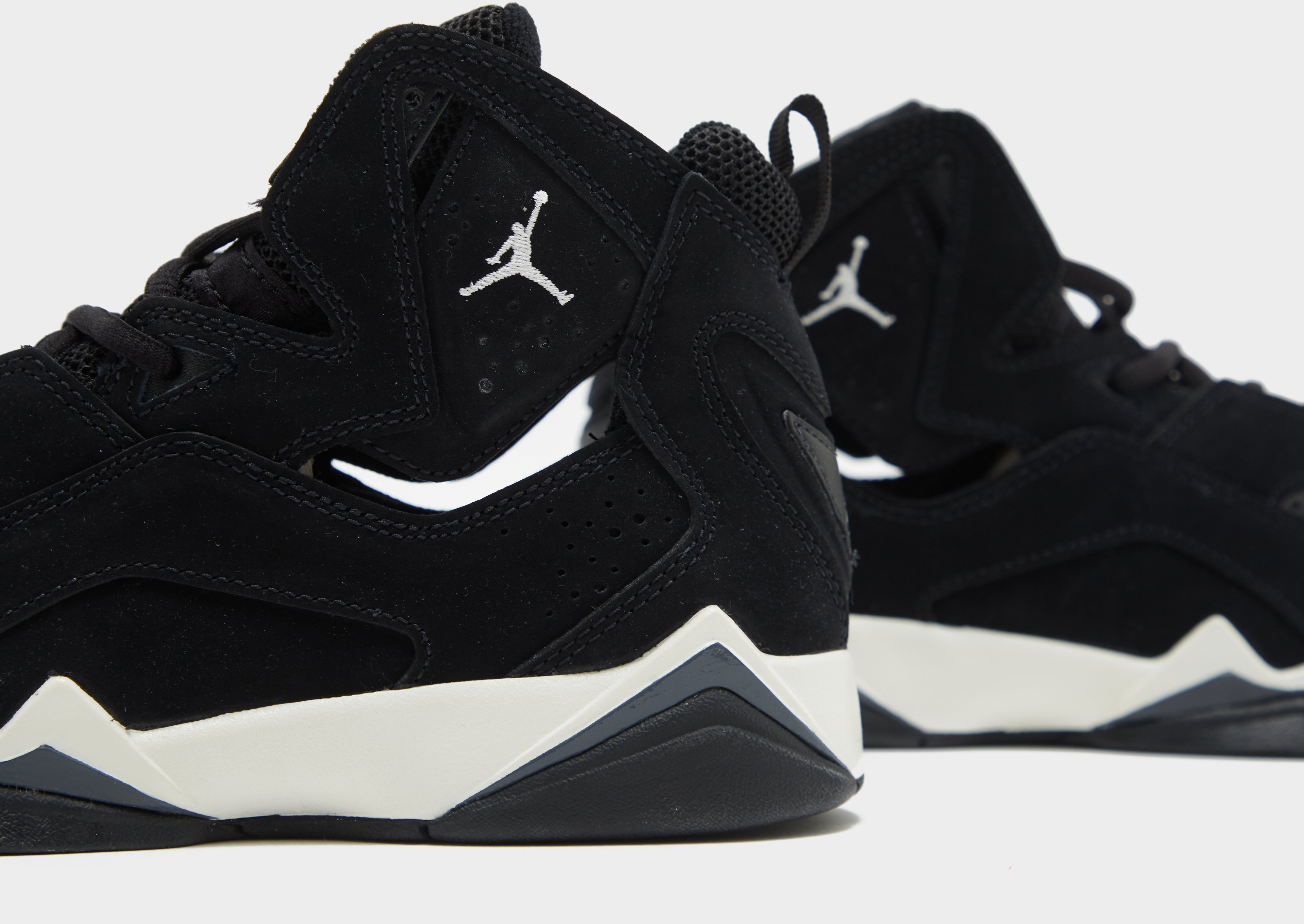 Jordan True Flight Junior