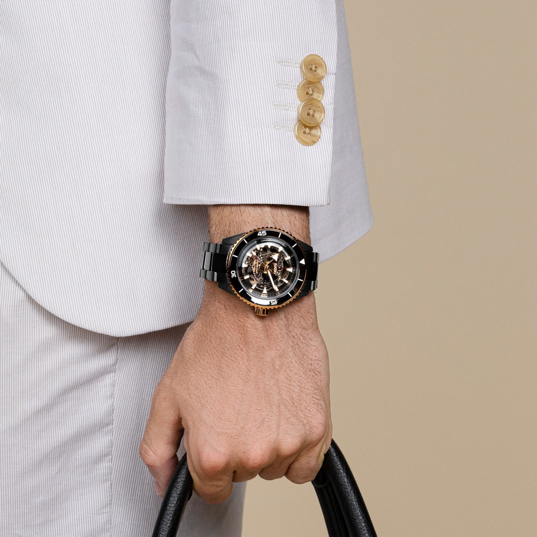 Rado Captain Cook XL High-Tech Ceramic Automatik