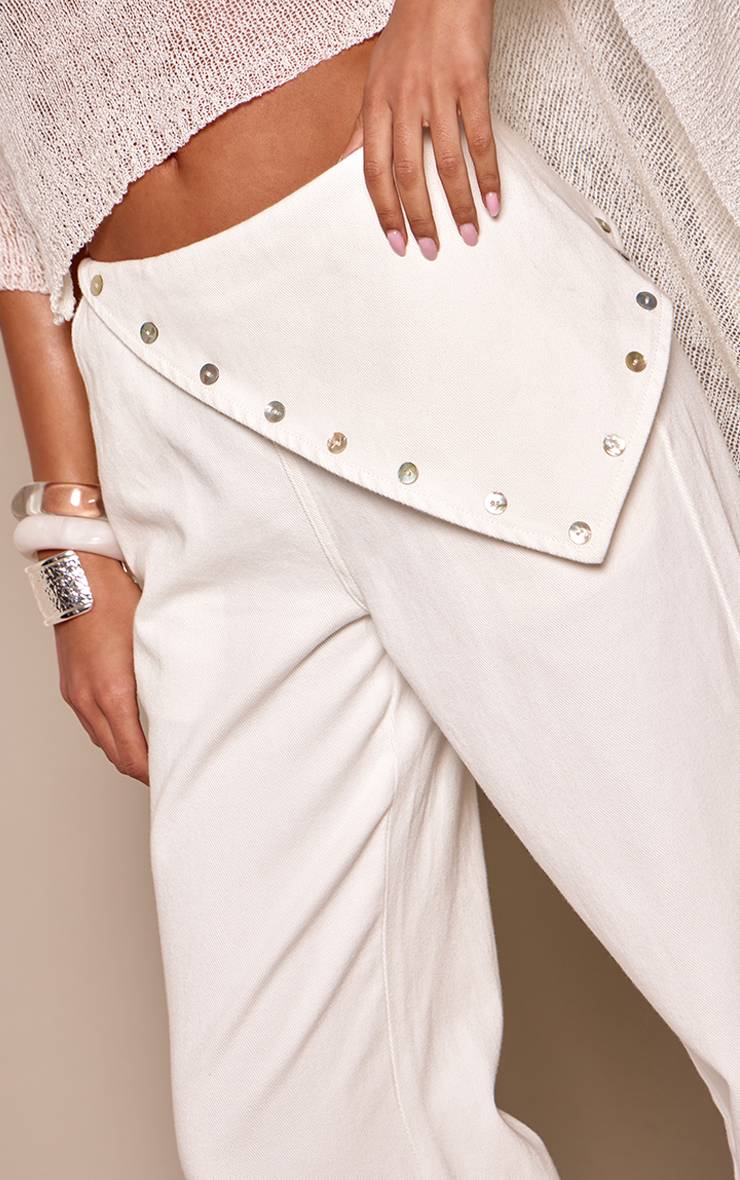 Blanc Jean À Panneau Asymétrique Avec Boutons Nacrés Pour Grande Taille