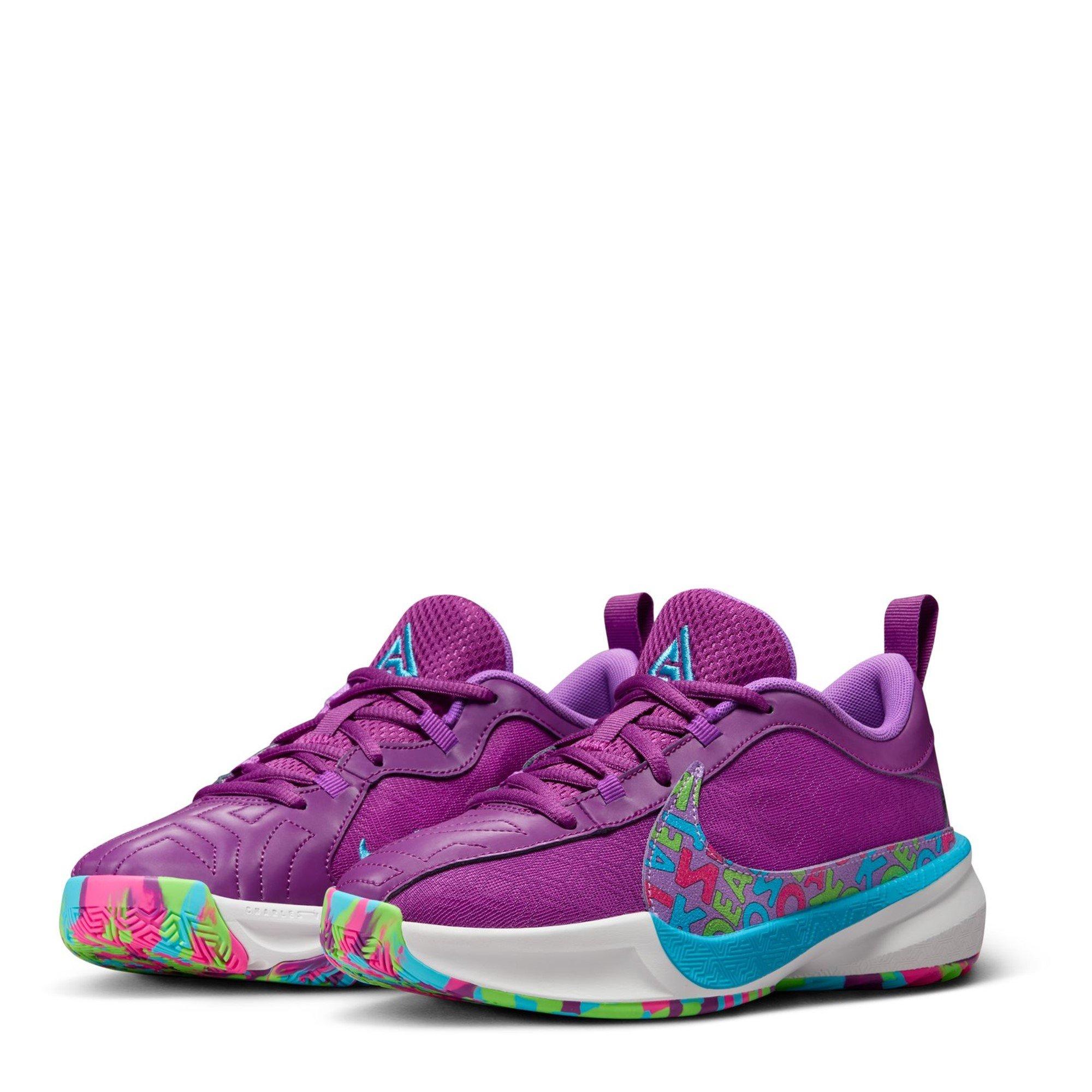 Nike Freak 5 Jnr Basketball Shoe