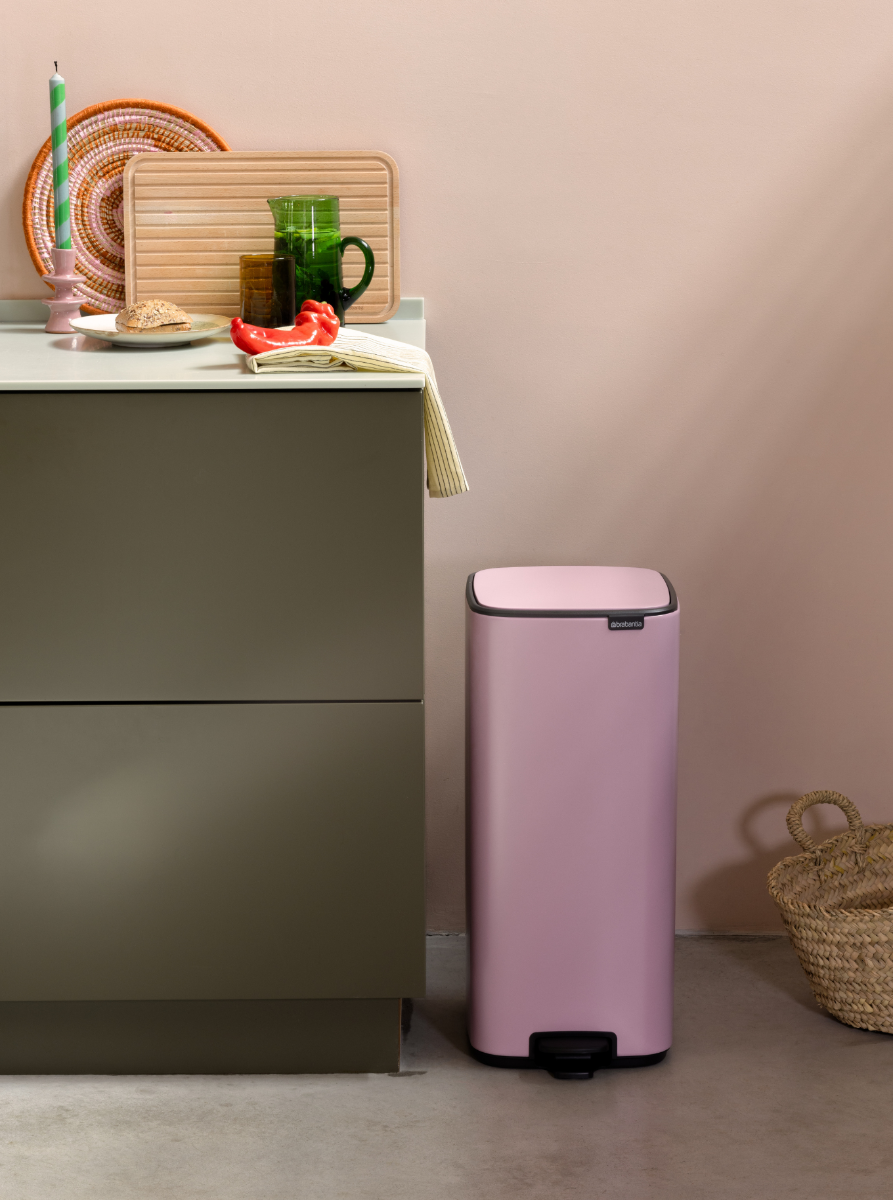 Bo Pedaalemmer, 30 liter, stil sluitend, kunststof binnenemmer - Lilac