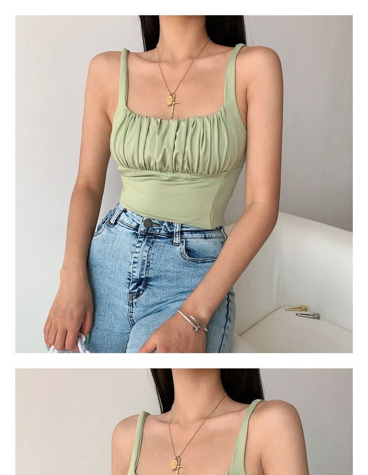 LIVIE - Mouwloze crop top met vierkante hals en gerimpelde zoom