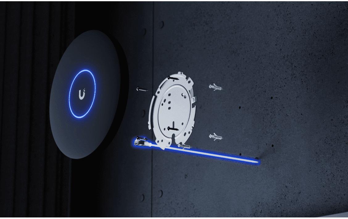 Access Point UniFi U7 Pro XGS Schwarz<br>An der Decke montierter 8-Stream WiFi 7 AP mit dediziertem Spektralscan-Funkgerät und 10/5/2.5/1 GbE-Unterstützung