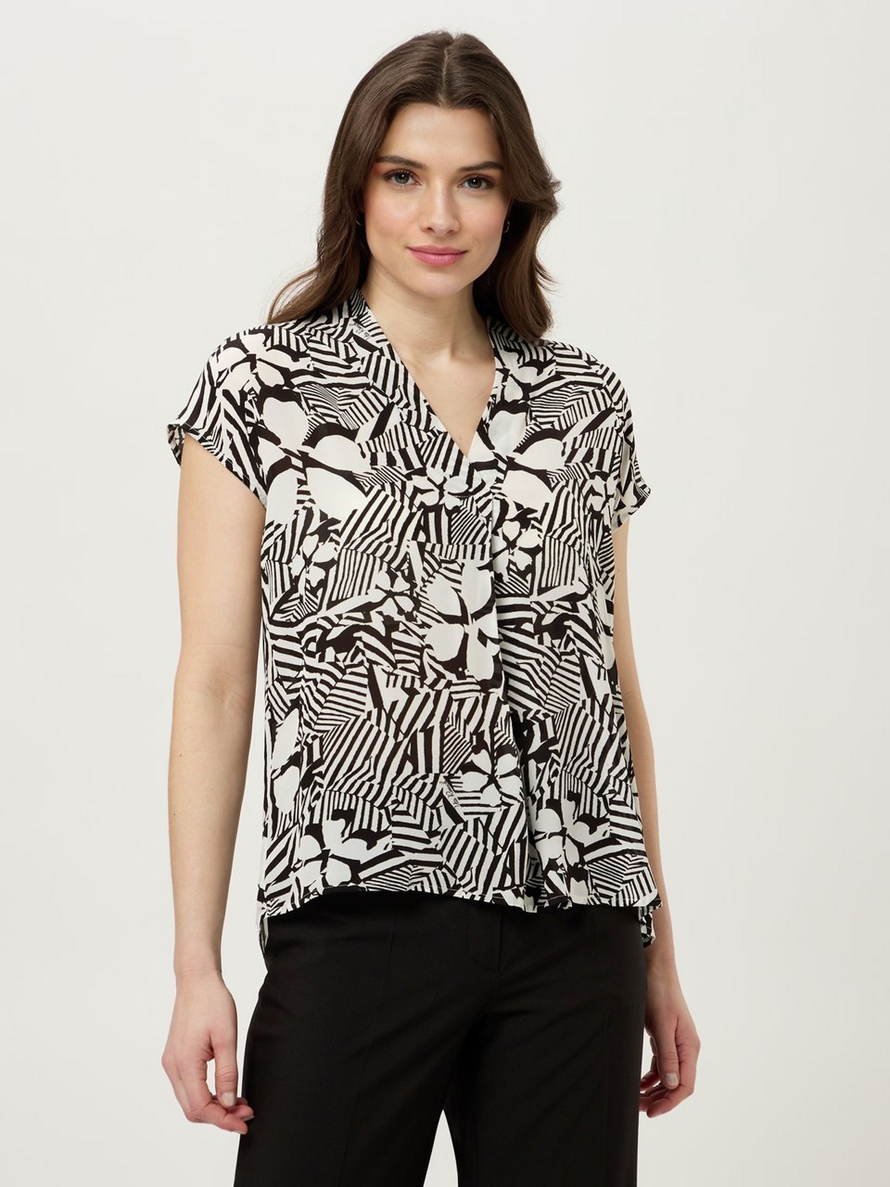 Bluse mit V-Ausschnitt