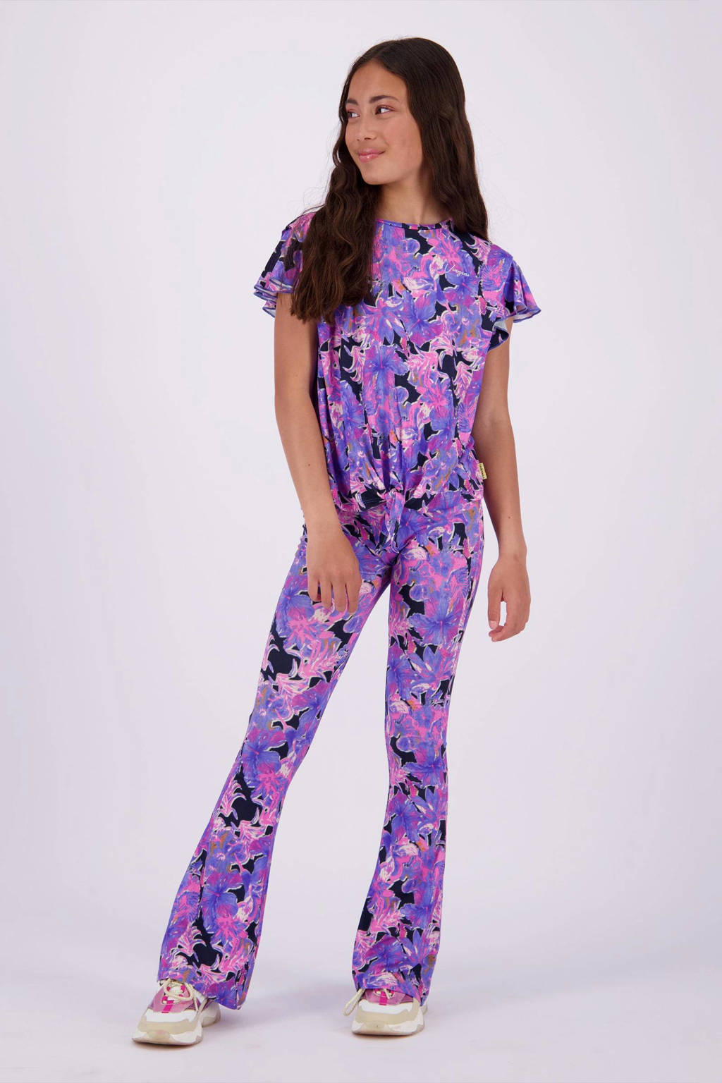 Vingino flared broek Safien met all over print paars/roze/zwart