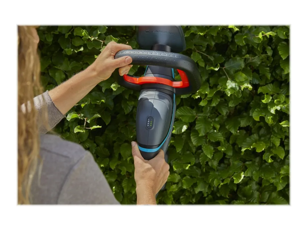 Gardena Batteridrevet hækkeklipper ComfortCut 60/18V, sæt