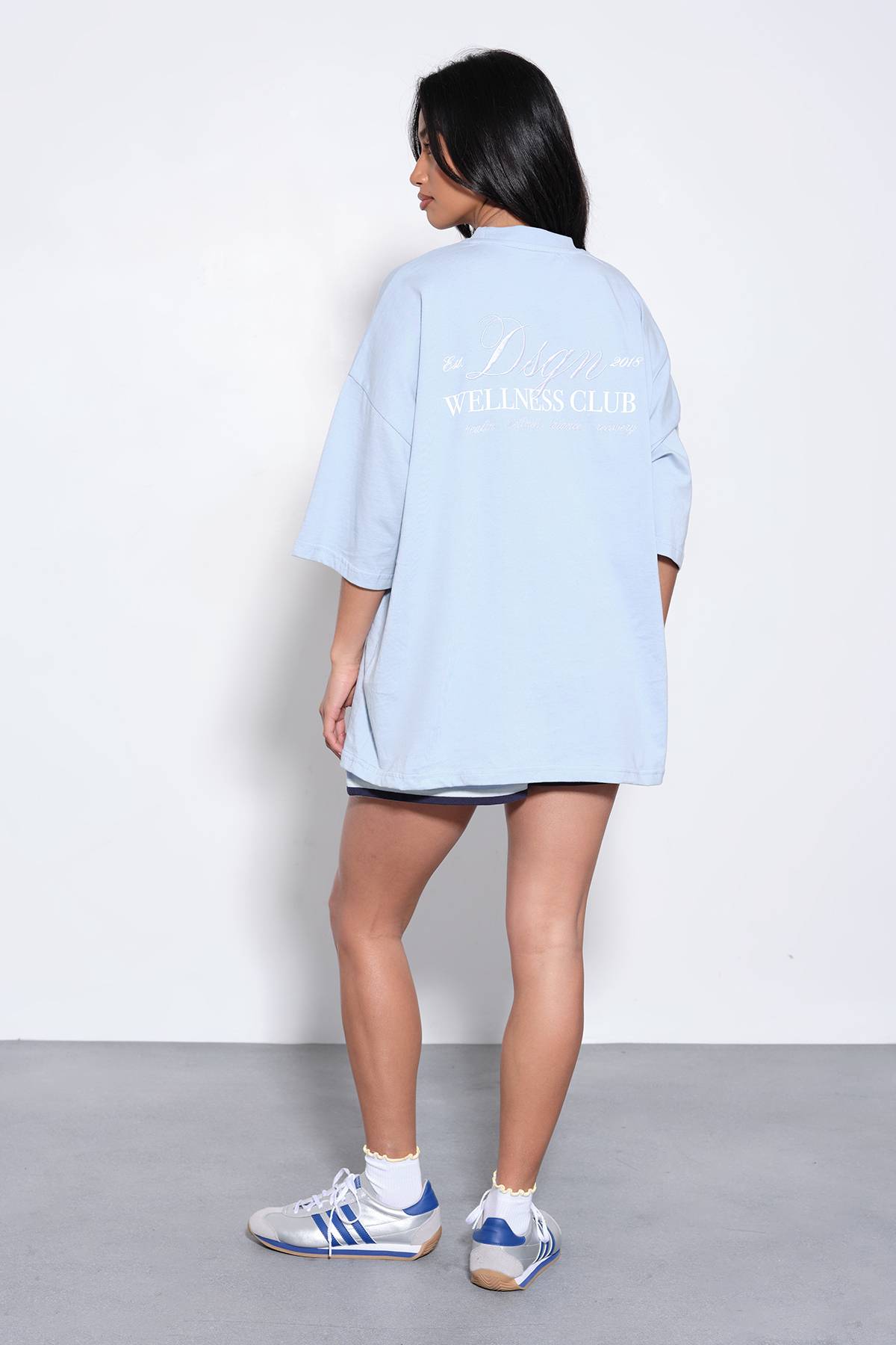 T-shirt Oversize Wellness Club Dsgn Studio