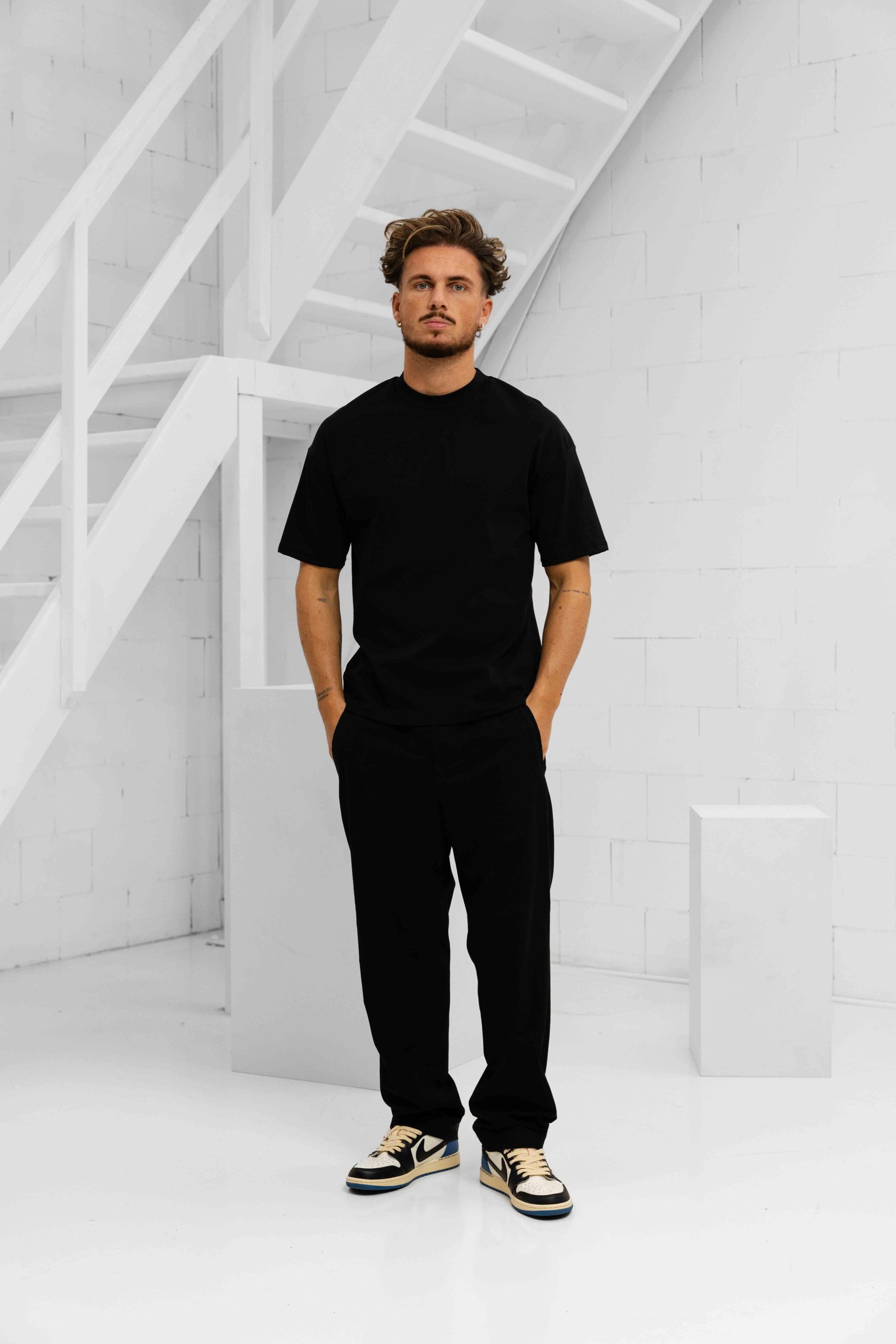 Richesse Essential T-Shirt Heren Zwart