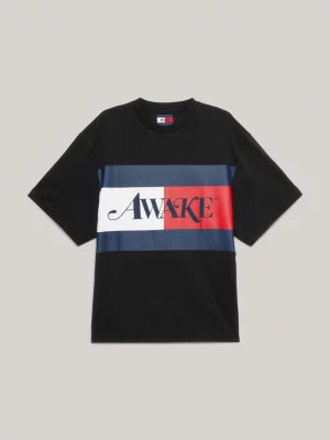 Camiseta Tommy x Awake NY com slogan nas costas