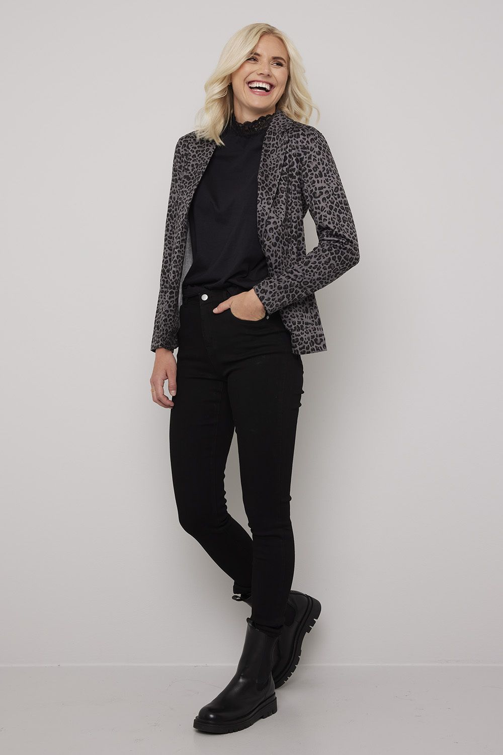 Blazer Leo