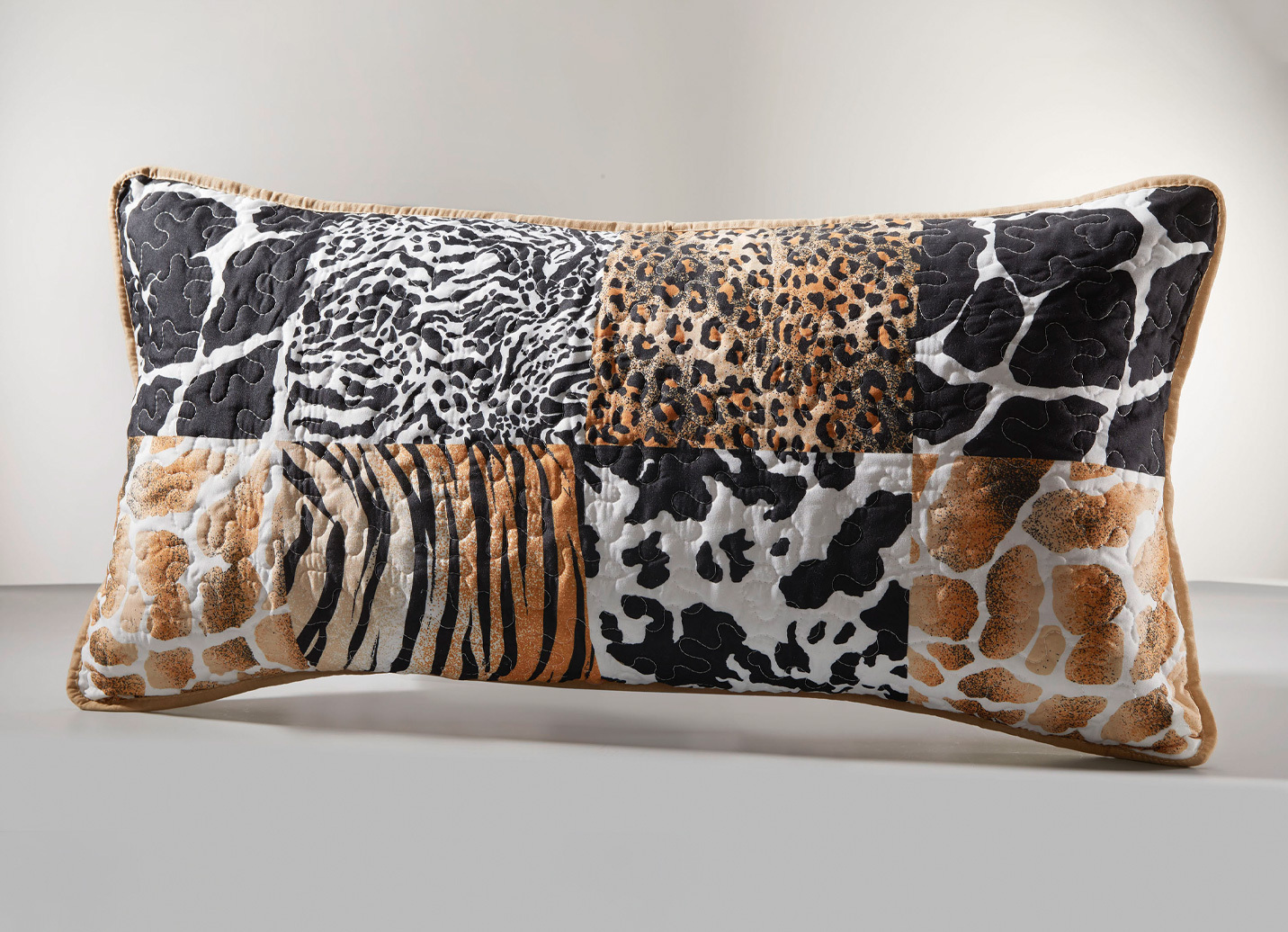 Tagesdecke in faszinierender Patchwork-Optik
