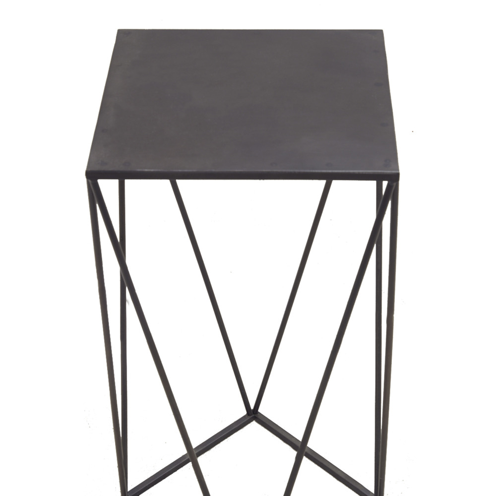 Sellette design en métal noir 42 x 42 x 80 cm
