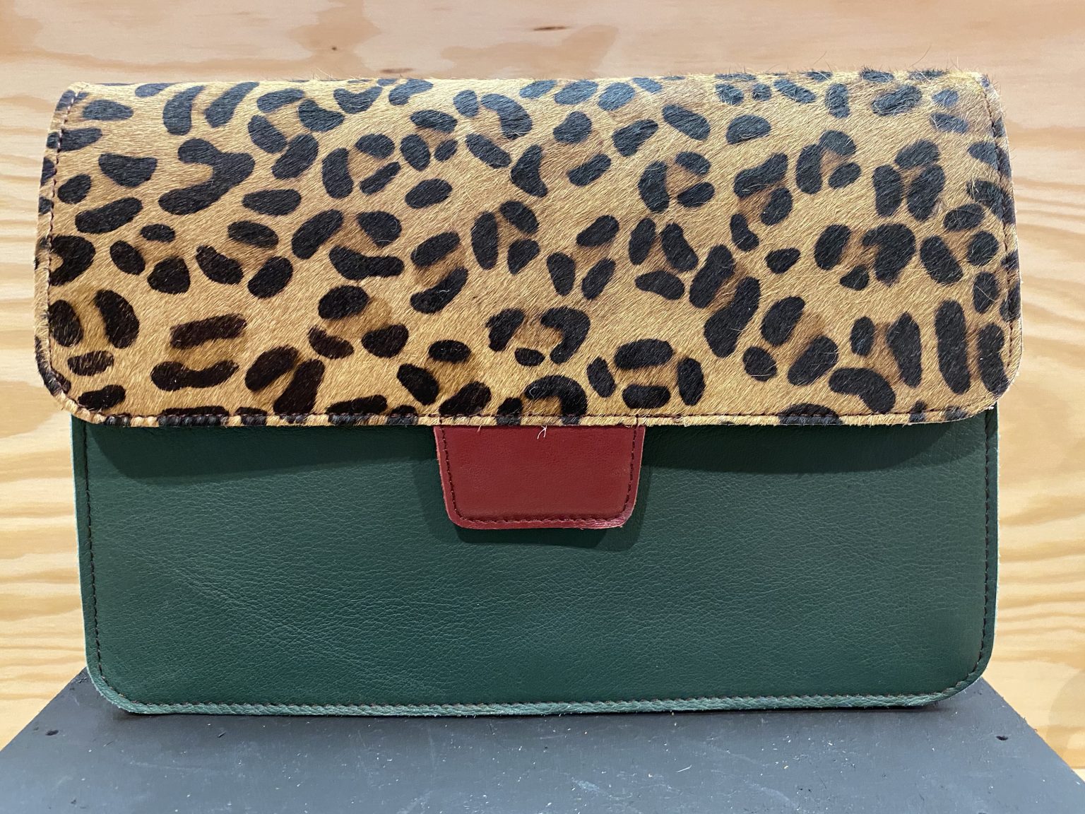 Unique Brand Leren Crossbody Tas Magneet Vacht