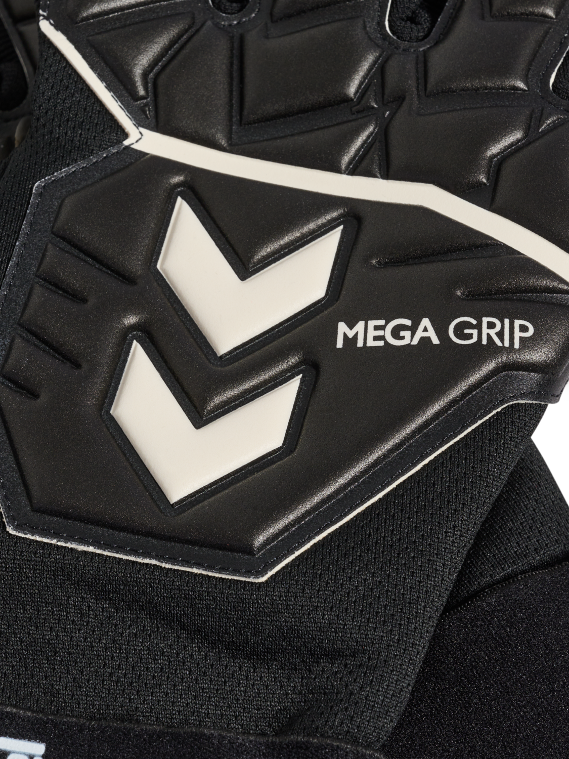hmlGK GLOVES MEGA GRIP