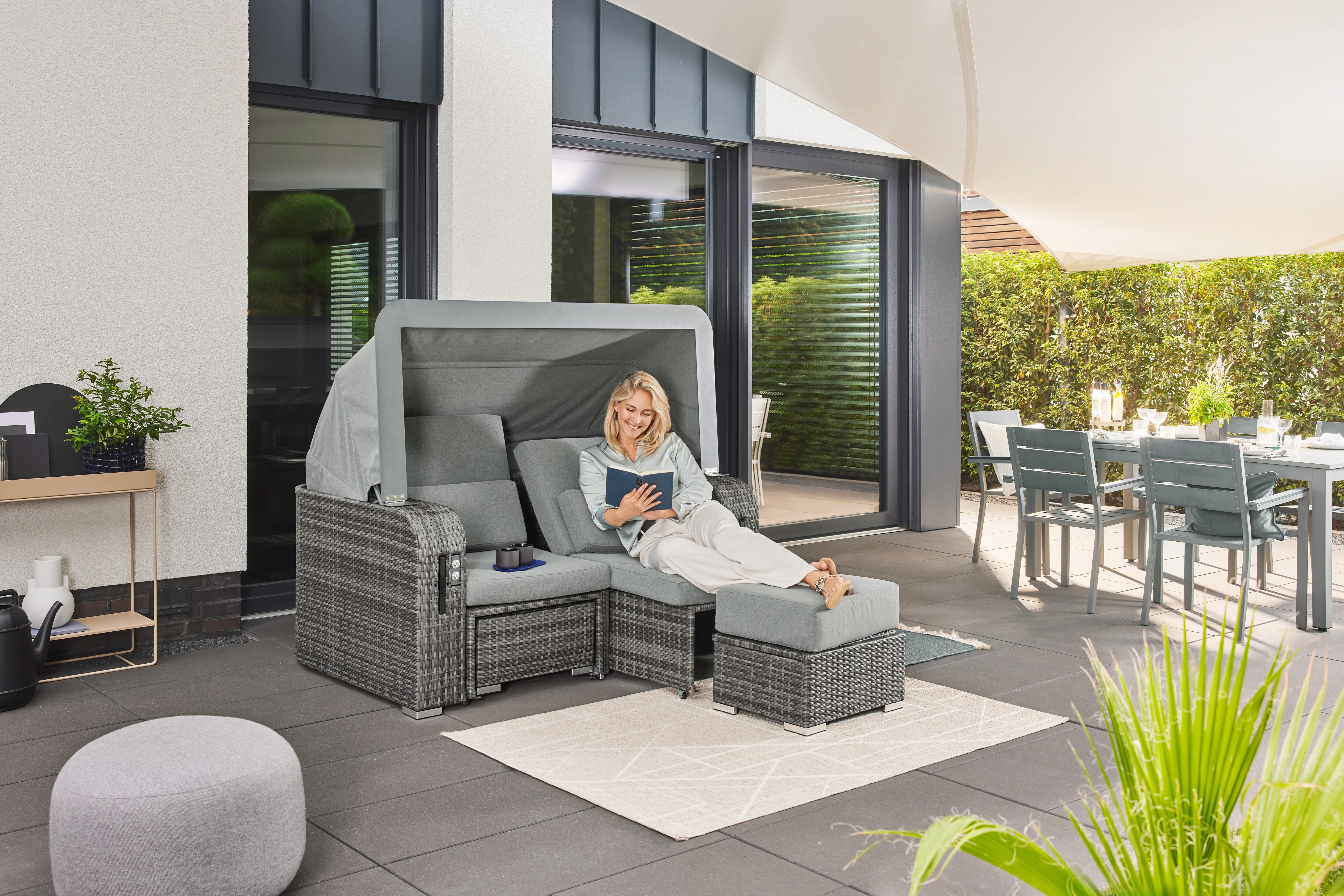 Home Deluxe Strandkorb HOLBY - mit Abdeckung