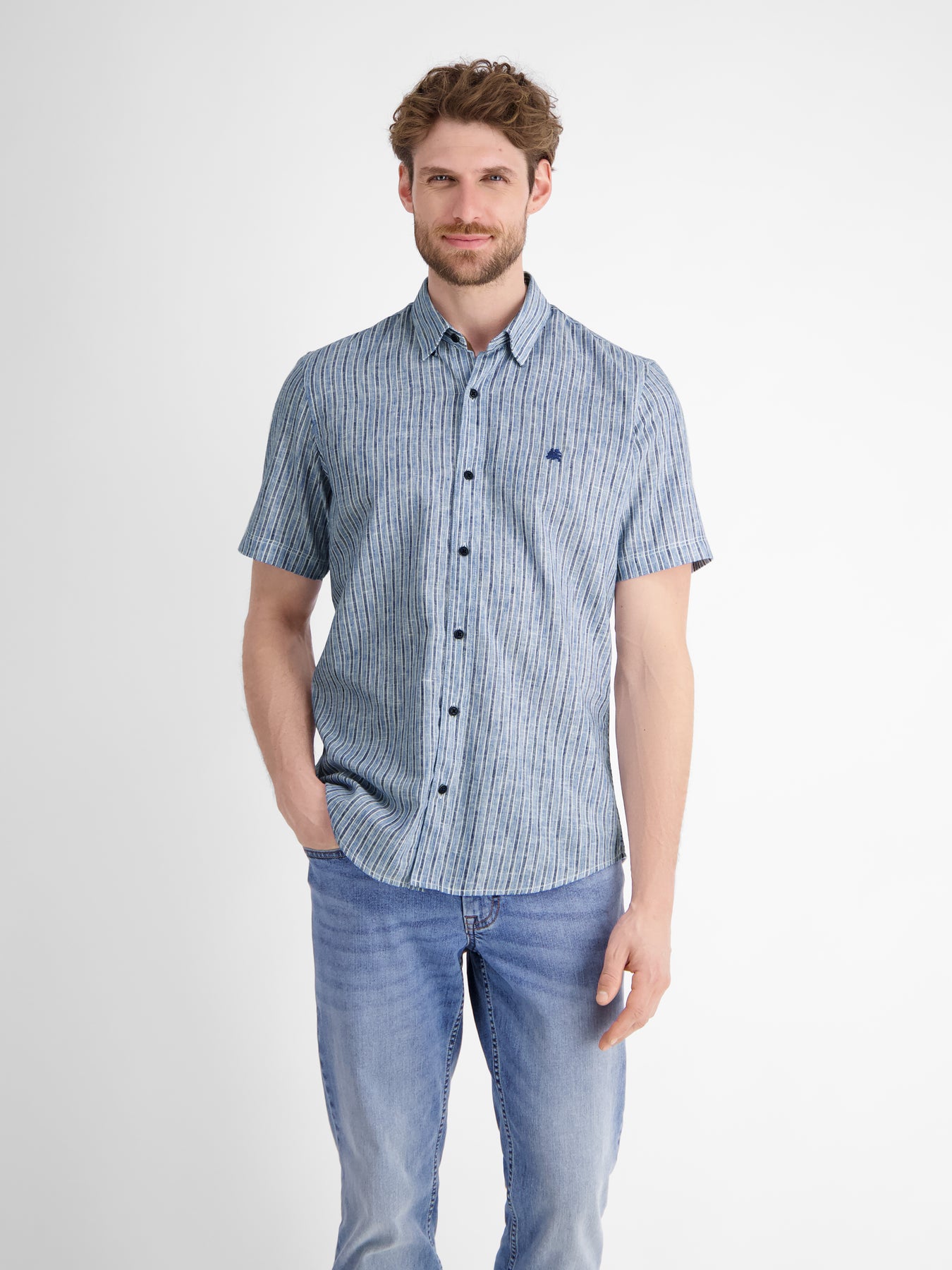 Gestreiftes Herren Sommerhemd