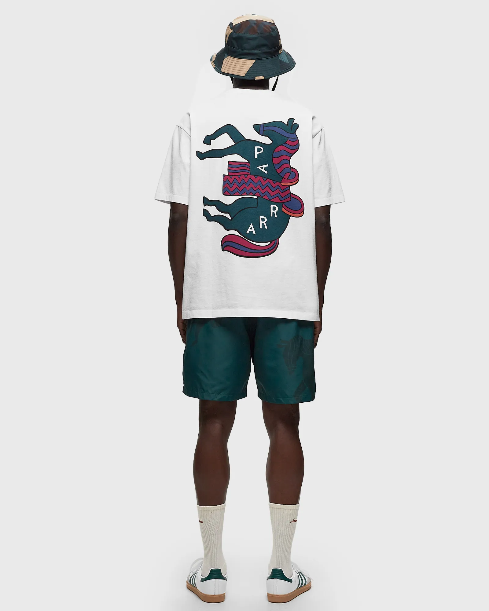 By Parra fancy horse t-shirt