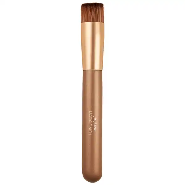MAGIC FINISH Foundation Brush