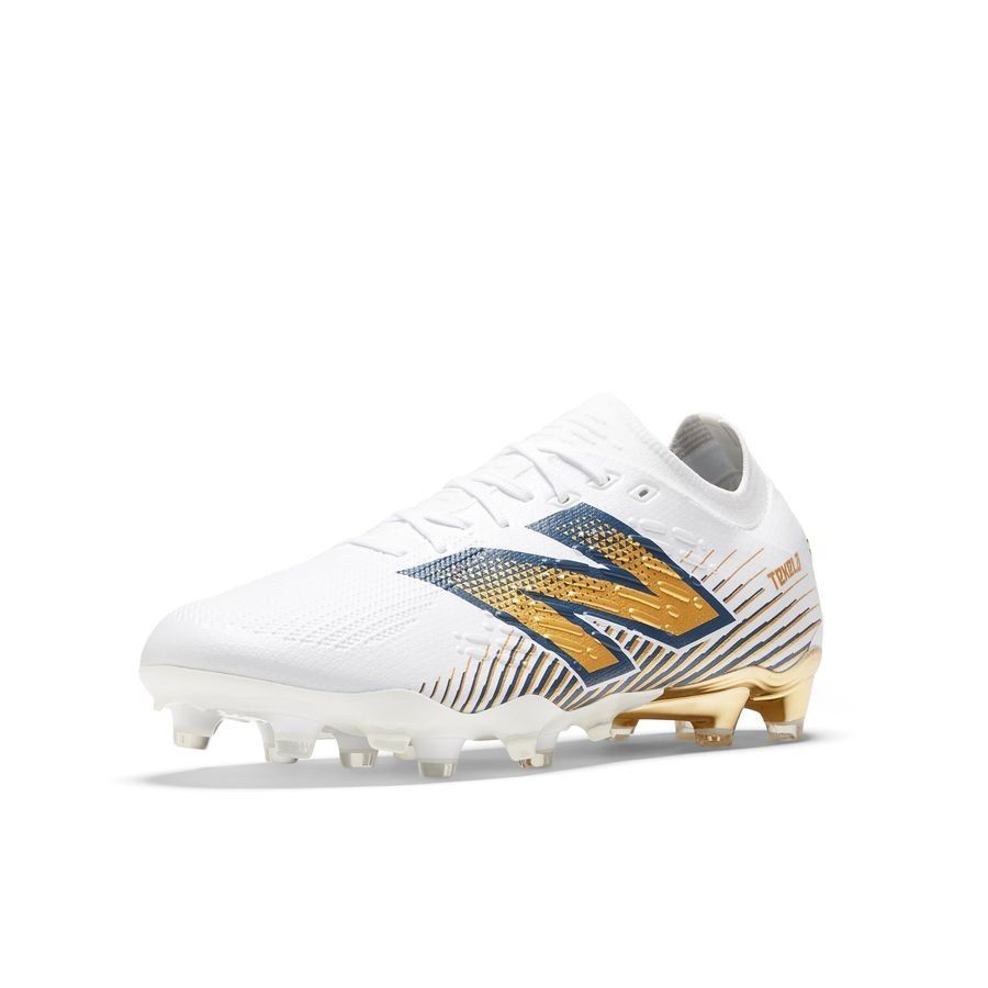 New Balance Tekela V4   Pro Low FG Endrick Rising - Doré/Blanc ÉDITION LIMITÉE