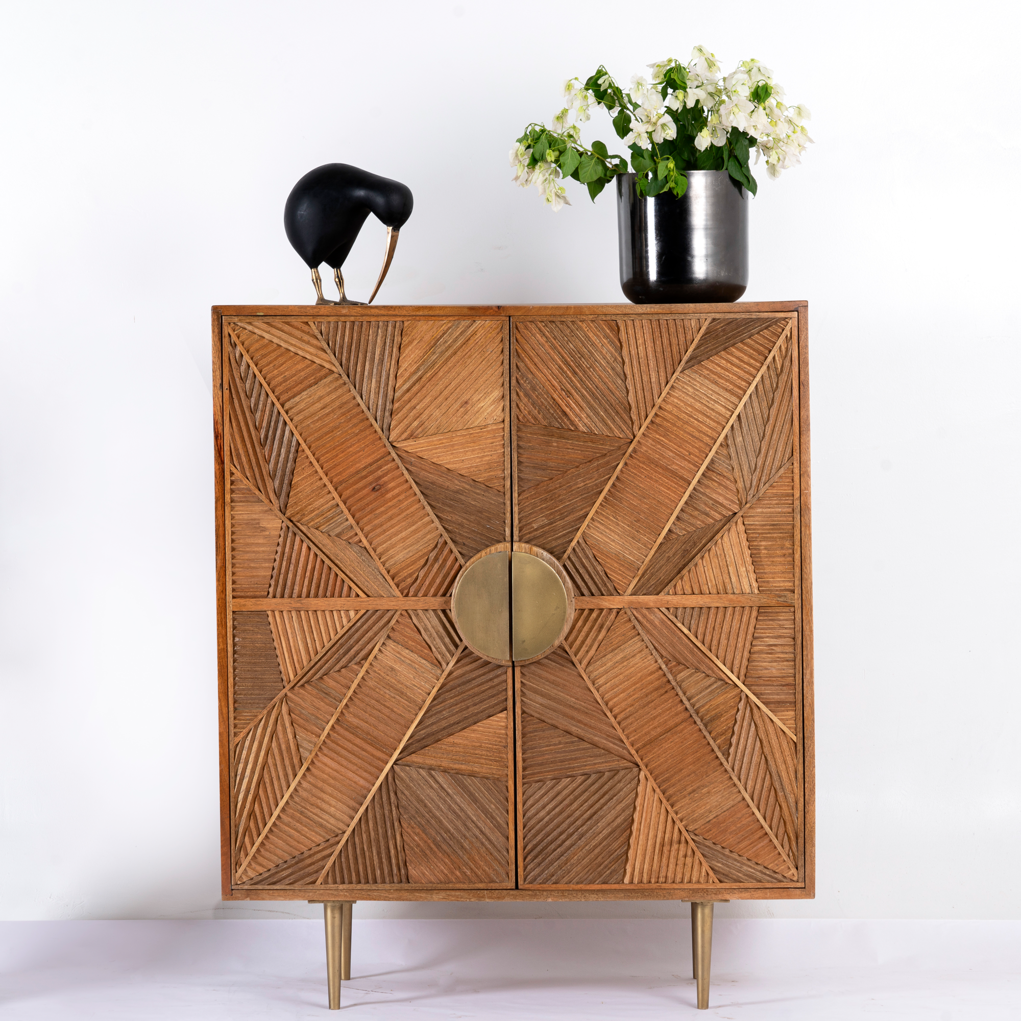 Dressoir Varuni #1