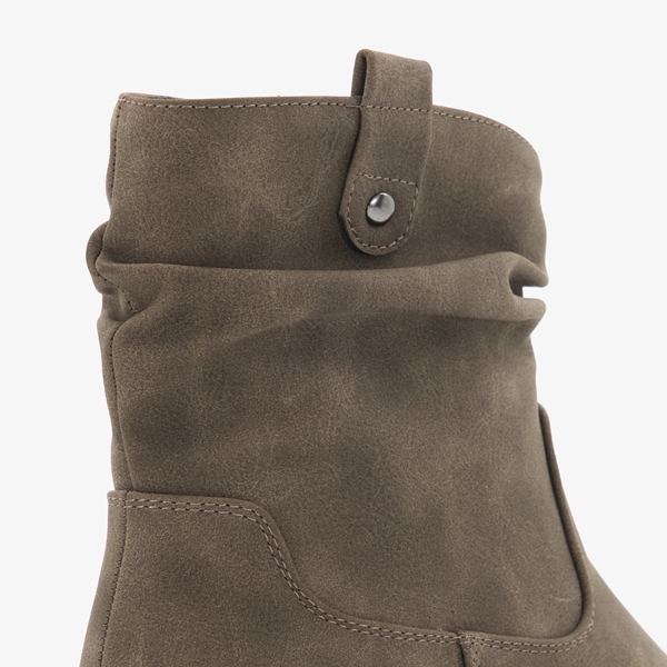 Blue Box dames enkellaarsjes taupe