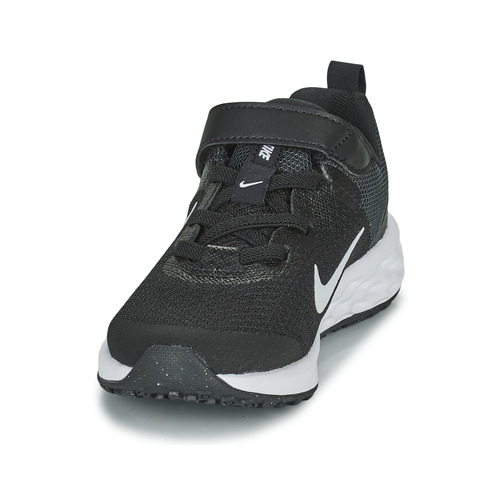Nike - Nike Revolution 6 Negro / Blanco