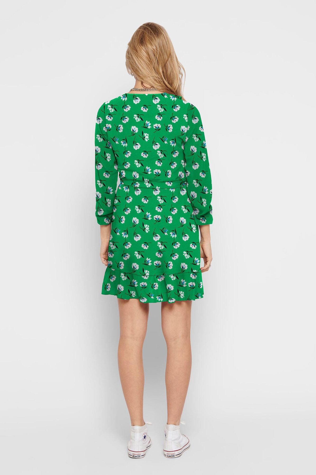 Vestido curto envelope