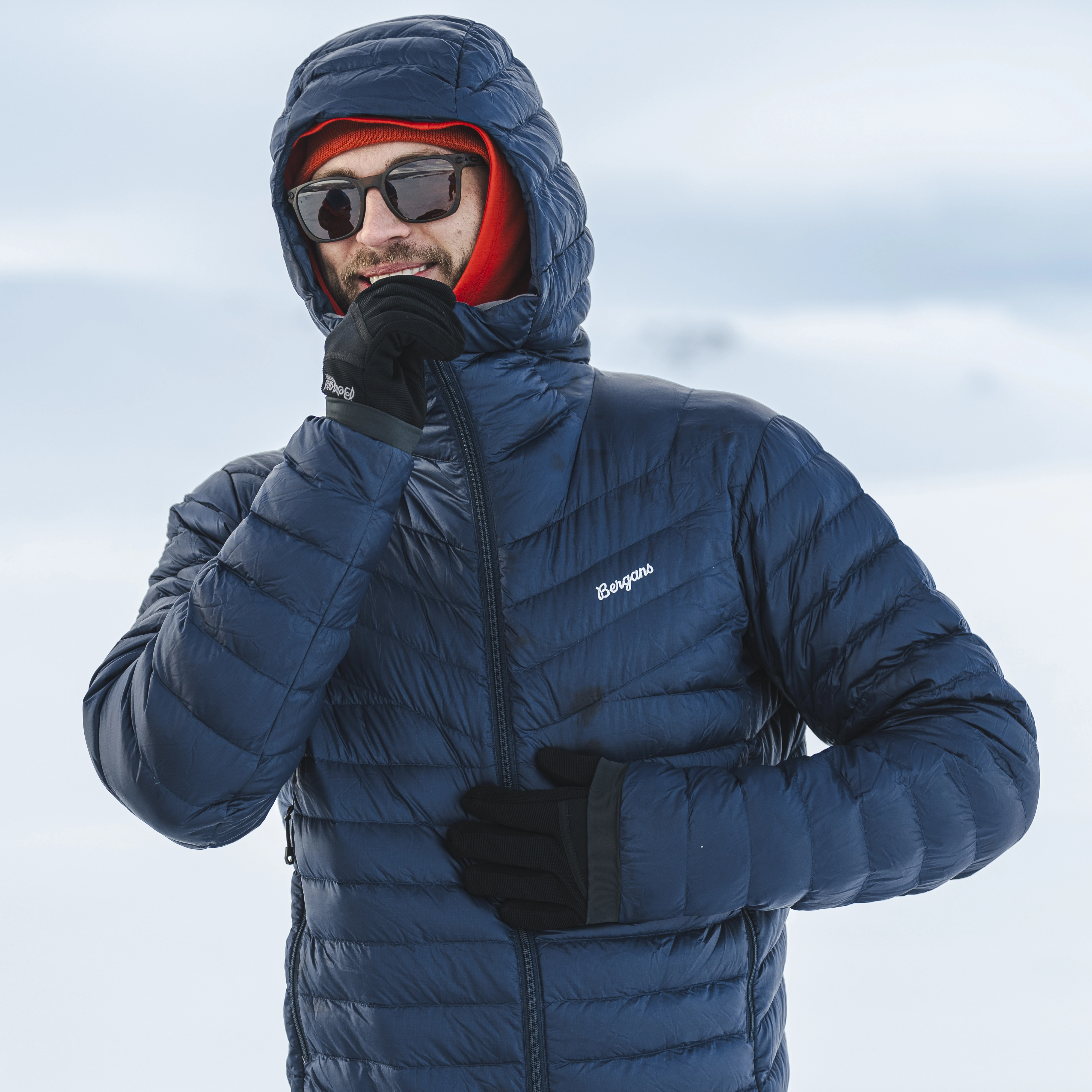 Rabot Light Down Jacket Hood Men Navy Blue