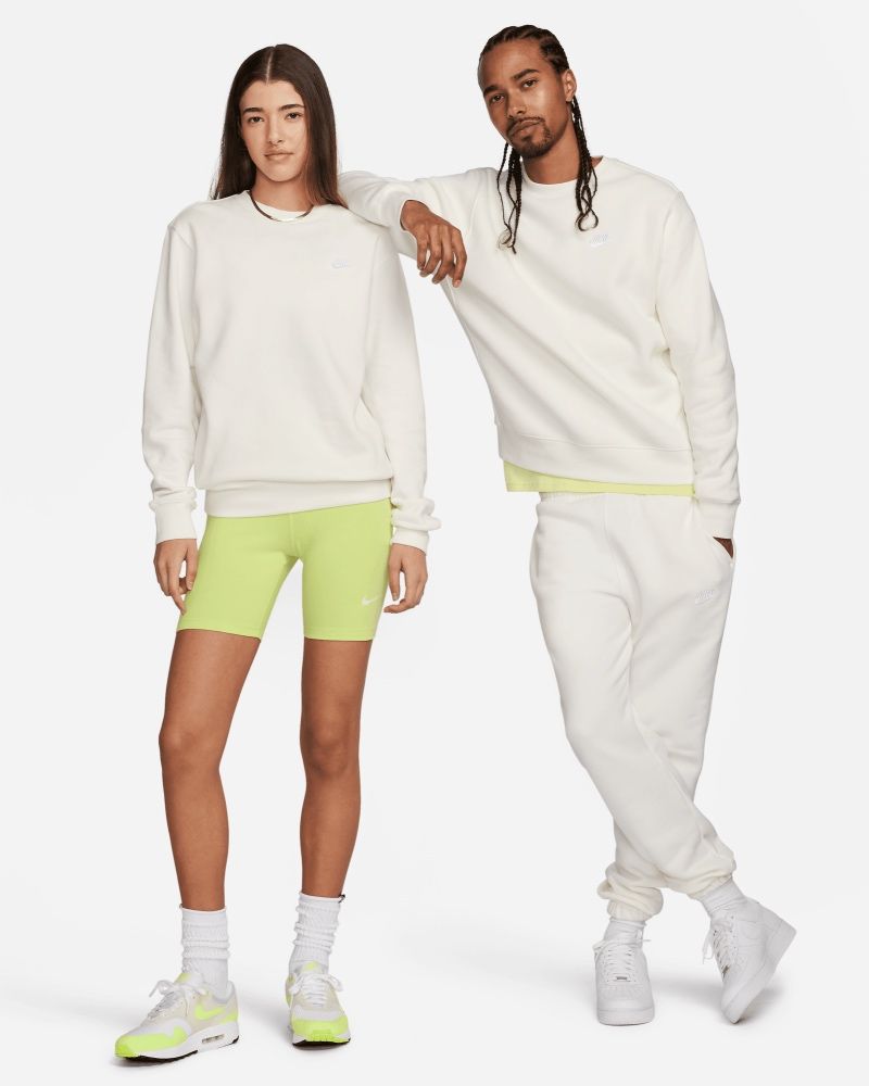Sweat-shirt Nike Sportswear Club Fleece Blanc Crème pour homme