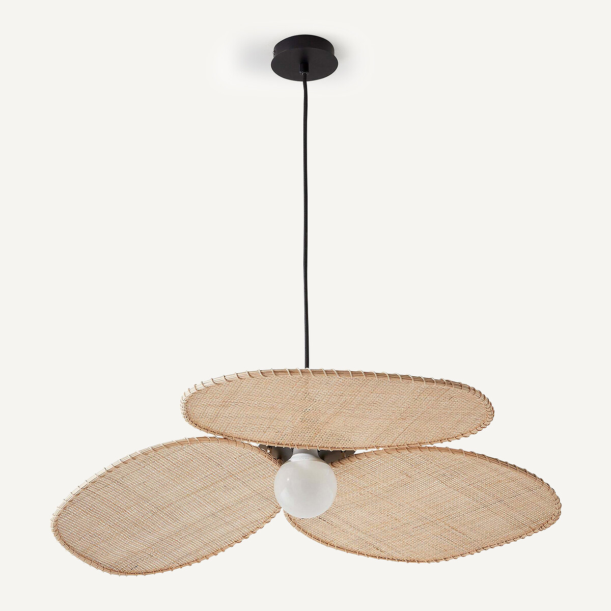 AM.PM<br>Pequeno design de luminária pendente E.. Gallina, Canopée