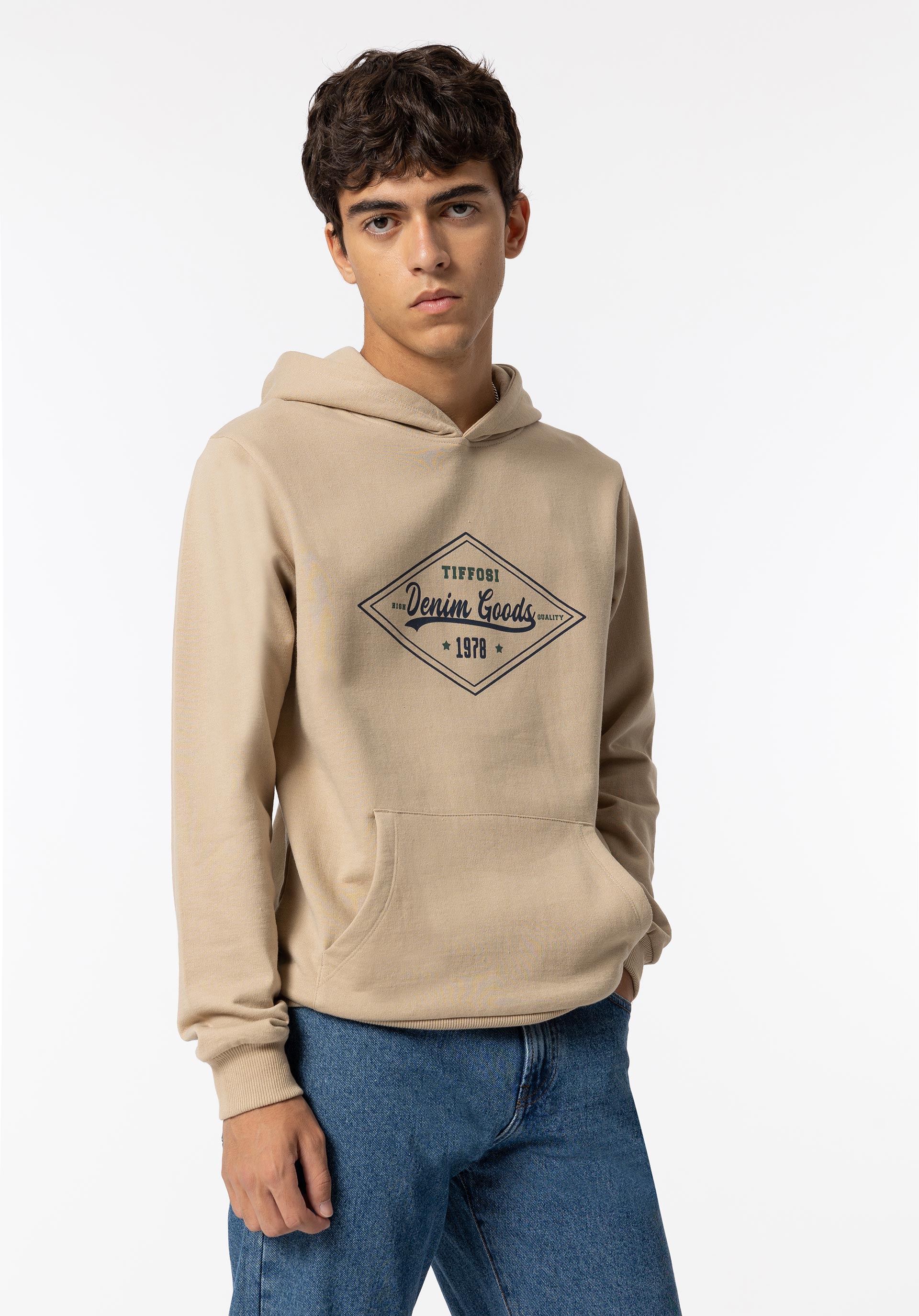 Hoodie com Estampado Frontal
