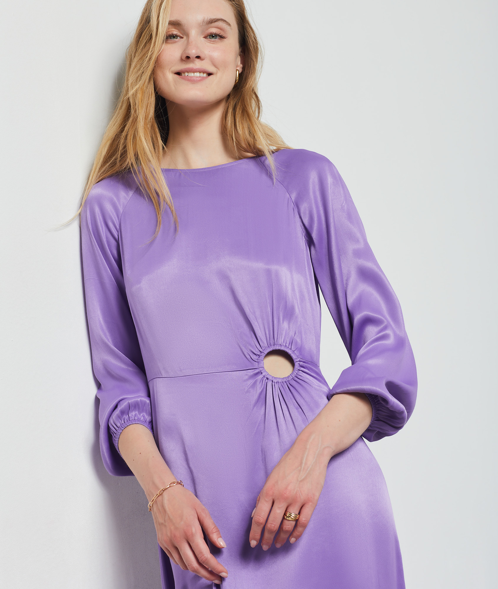 Robe longue satinée