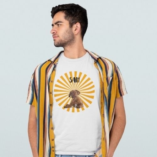 Camiseta unissex com raios brancos personalizáveis.