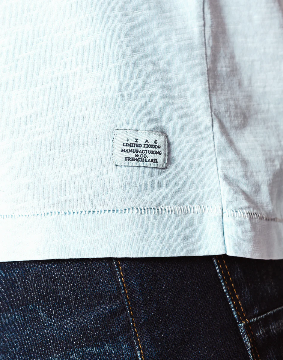 T-Shirt Col V Bleu Ciel