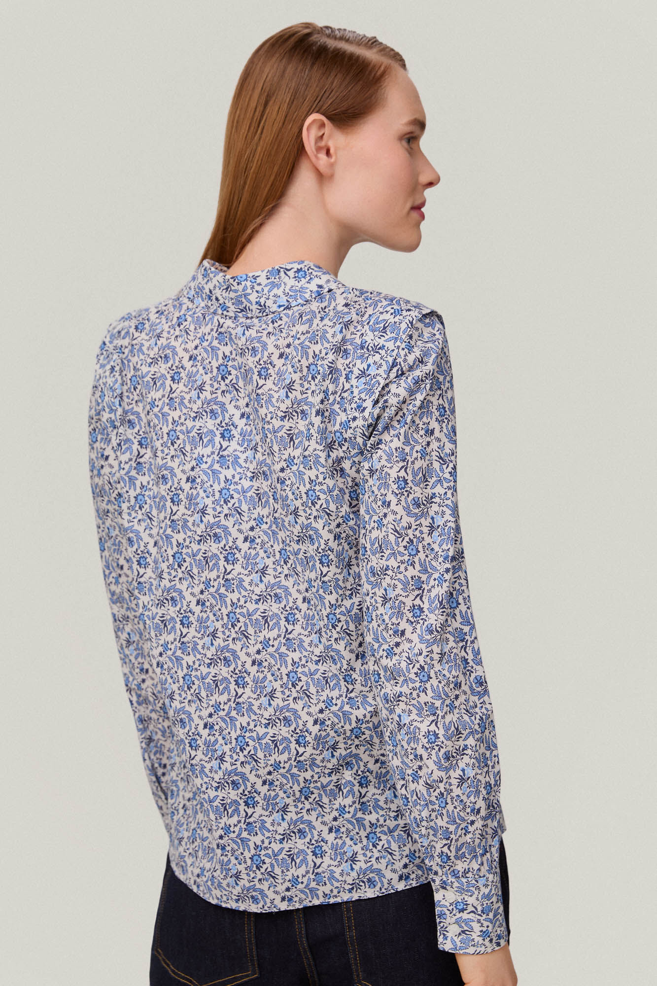 Blusa com estampa floral - Azul