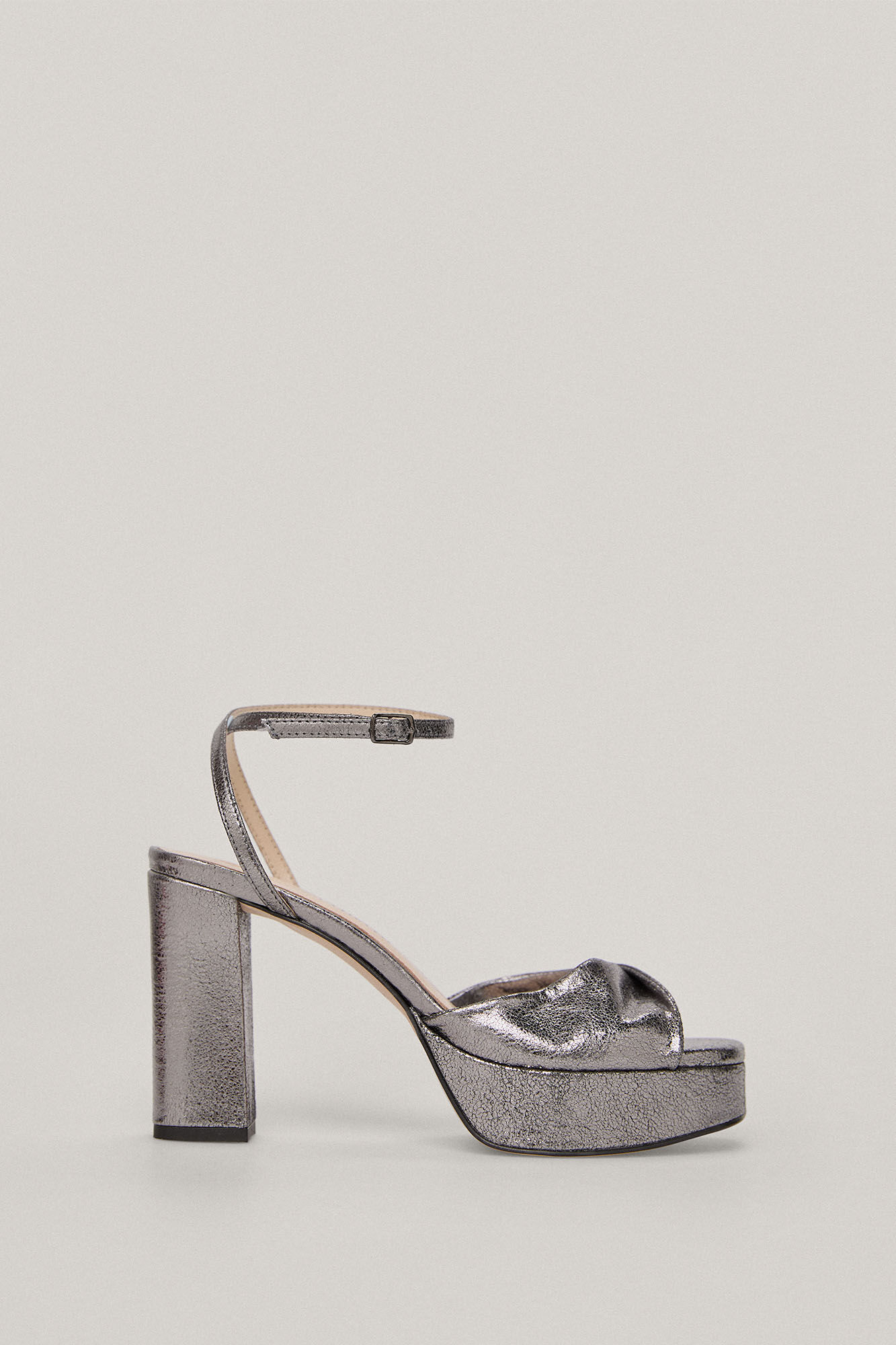 Sandalia plataforma piel - Gris