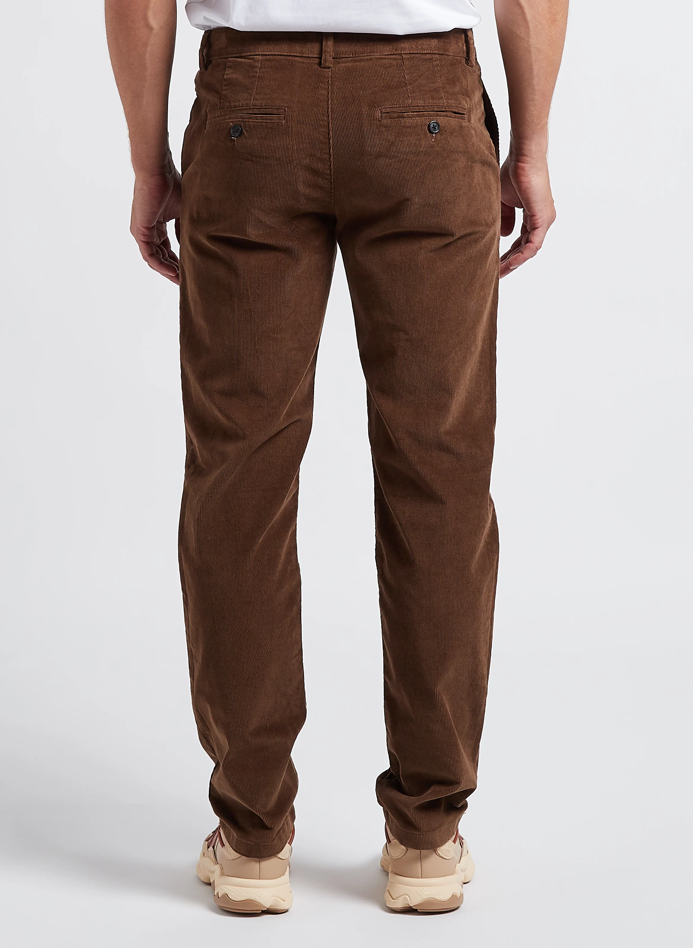 Pantalon droit en velours de coton bio mélangé | Marron