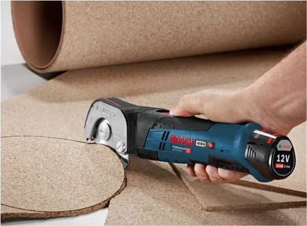 Bosch UNIVERSALSAKS GUS 12V-300 SOLO L-BOXX