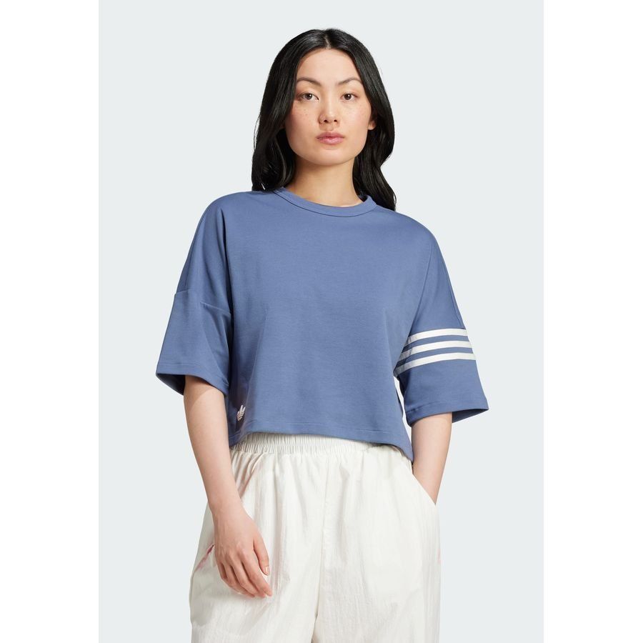 Adidas Original T-shirt Neuclassics