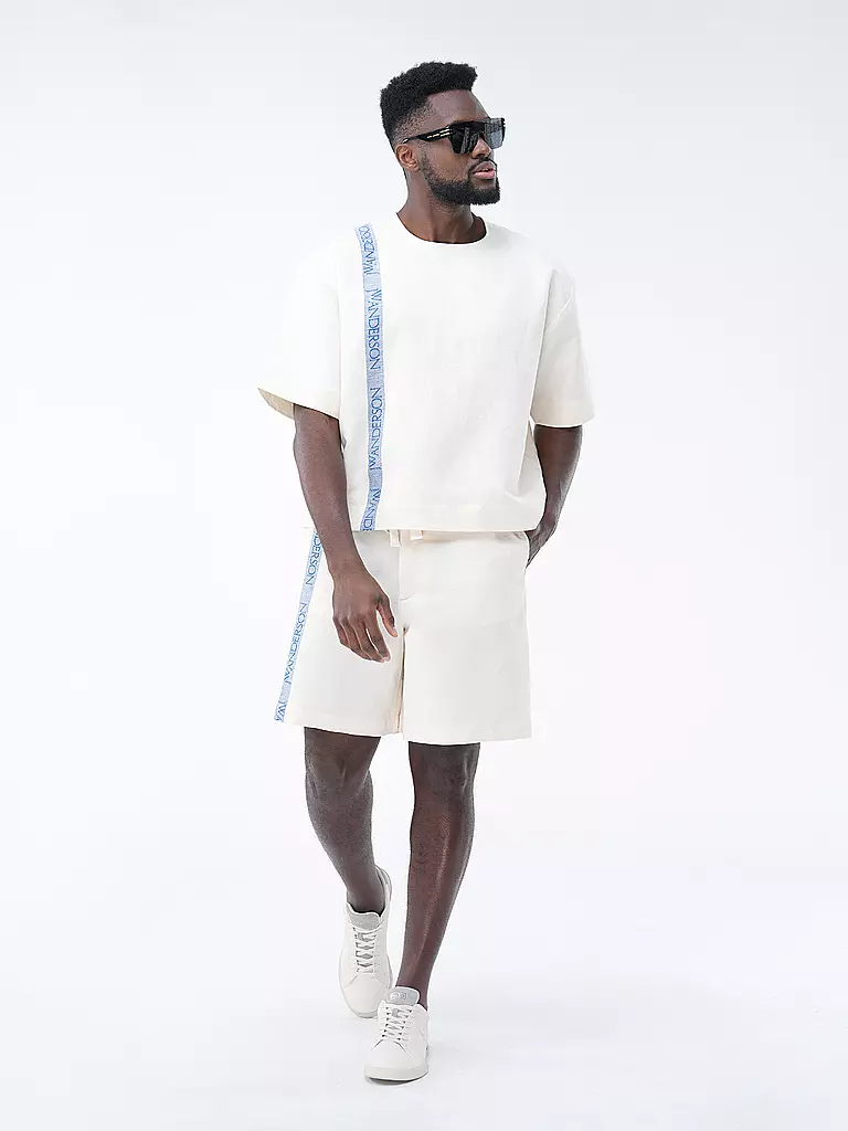 JW ANDERSON Shorts  creme