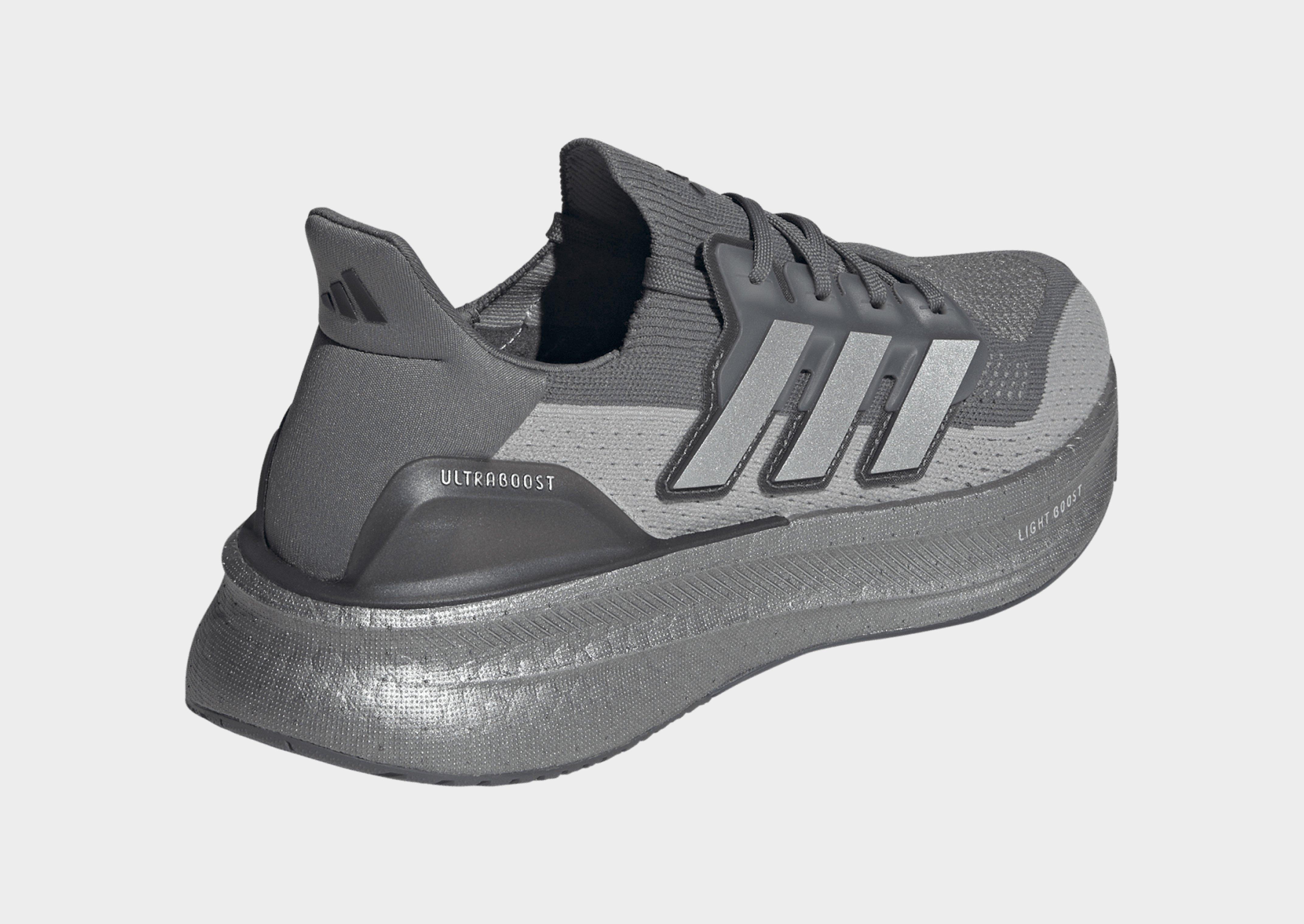 adidas Chaussure Ultraboost 5