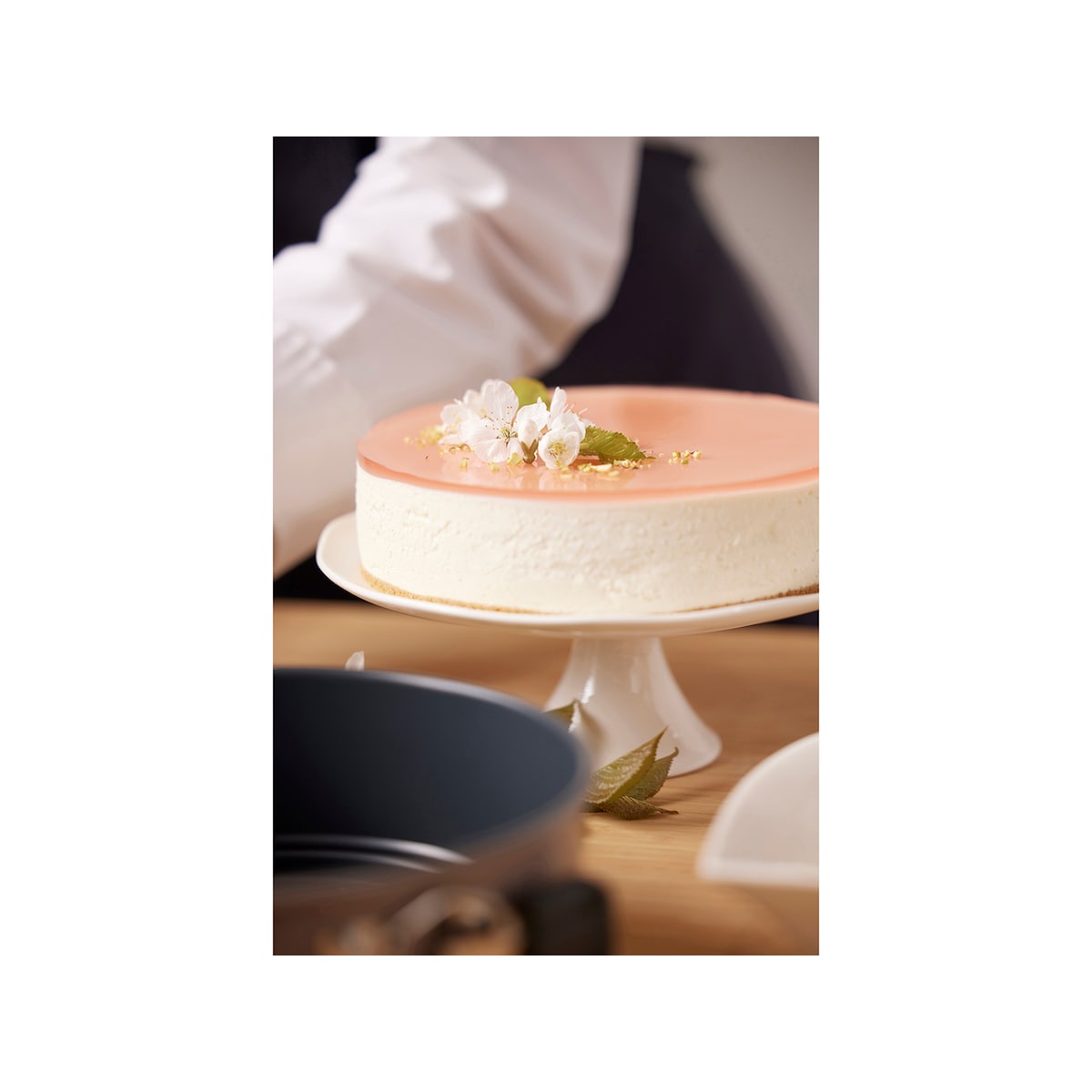 Blomsterbergs Cake tin Dia 20 cm Latte