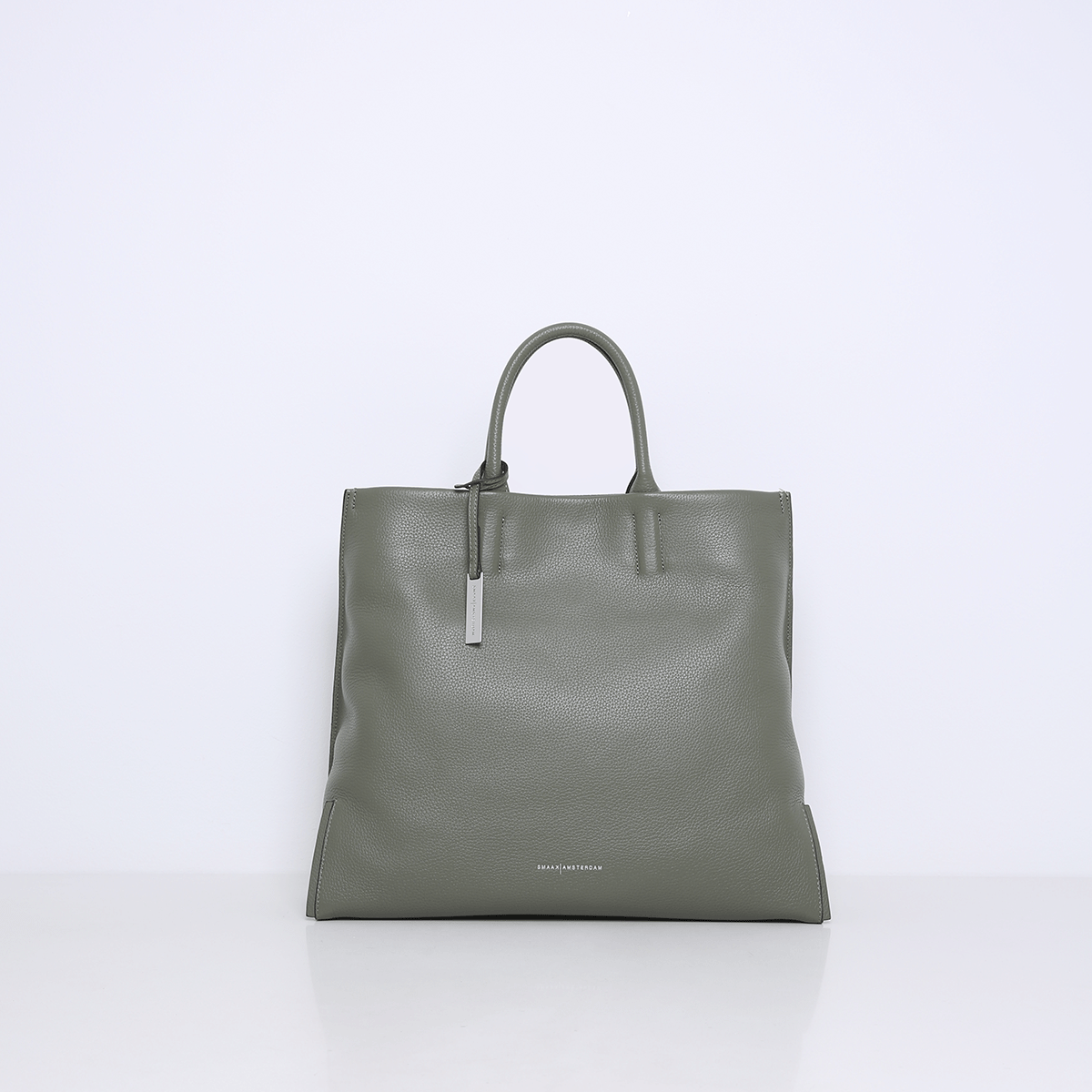 HILLY | PINE