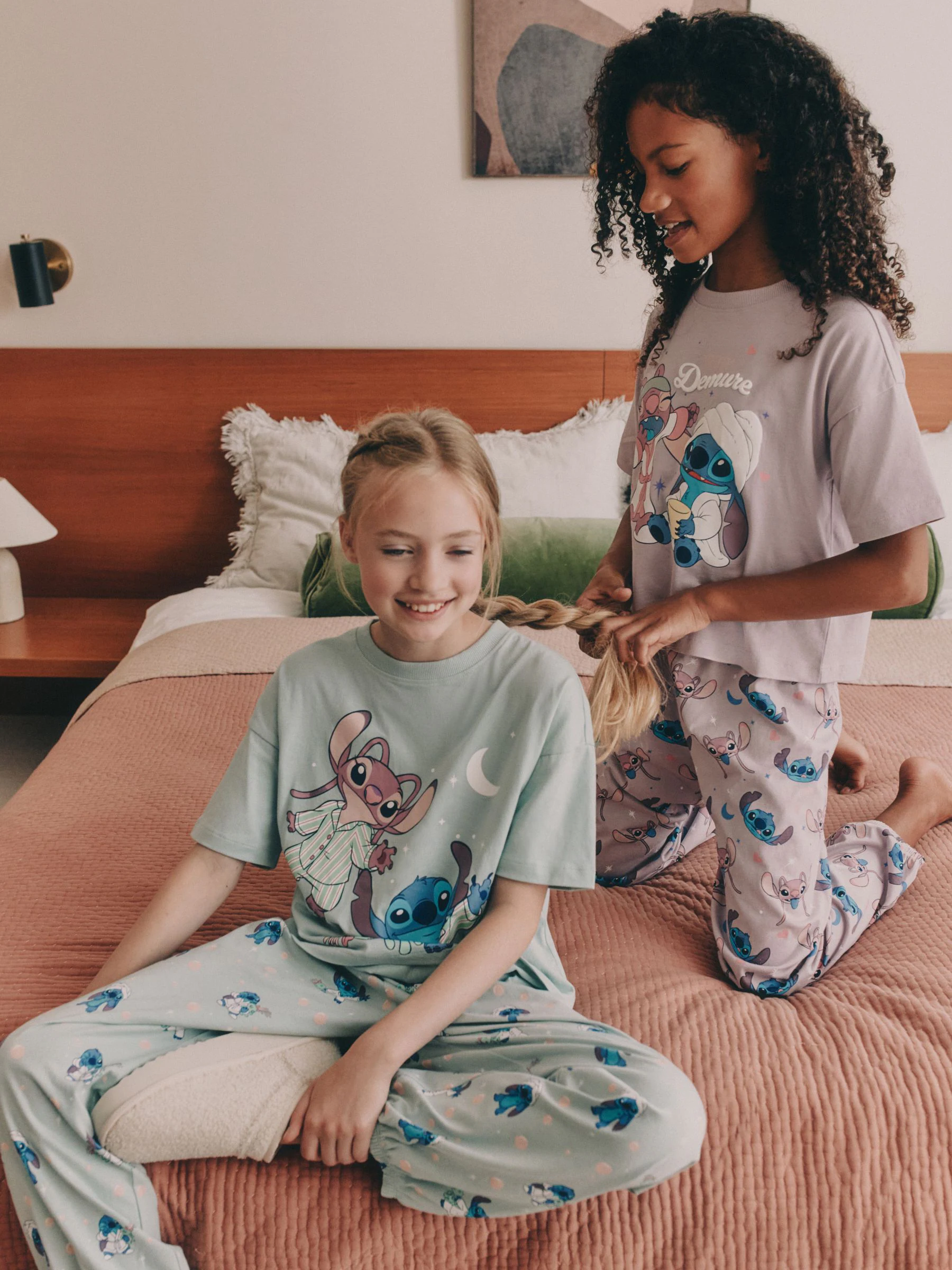 Paars/groen - Lilo & Stitch Joggers Pyjamas 2 Pack (3-16yrs)